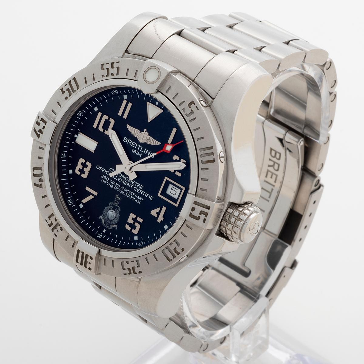 Set aus Seawolf Royal Marine Limited Edition, komplettes Set von Breitling Avenger II für Damen oder Herren