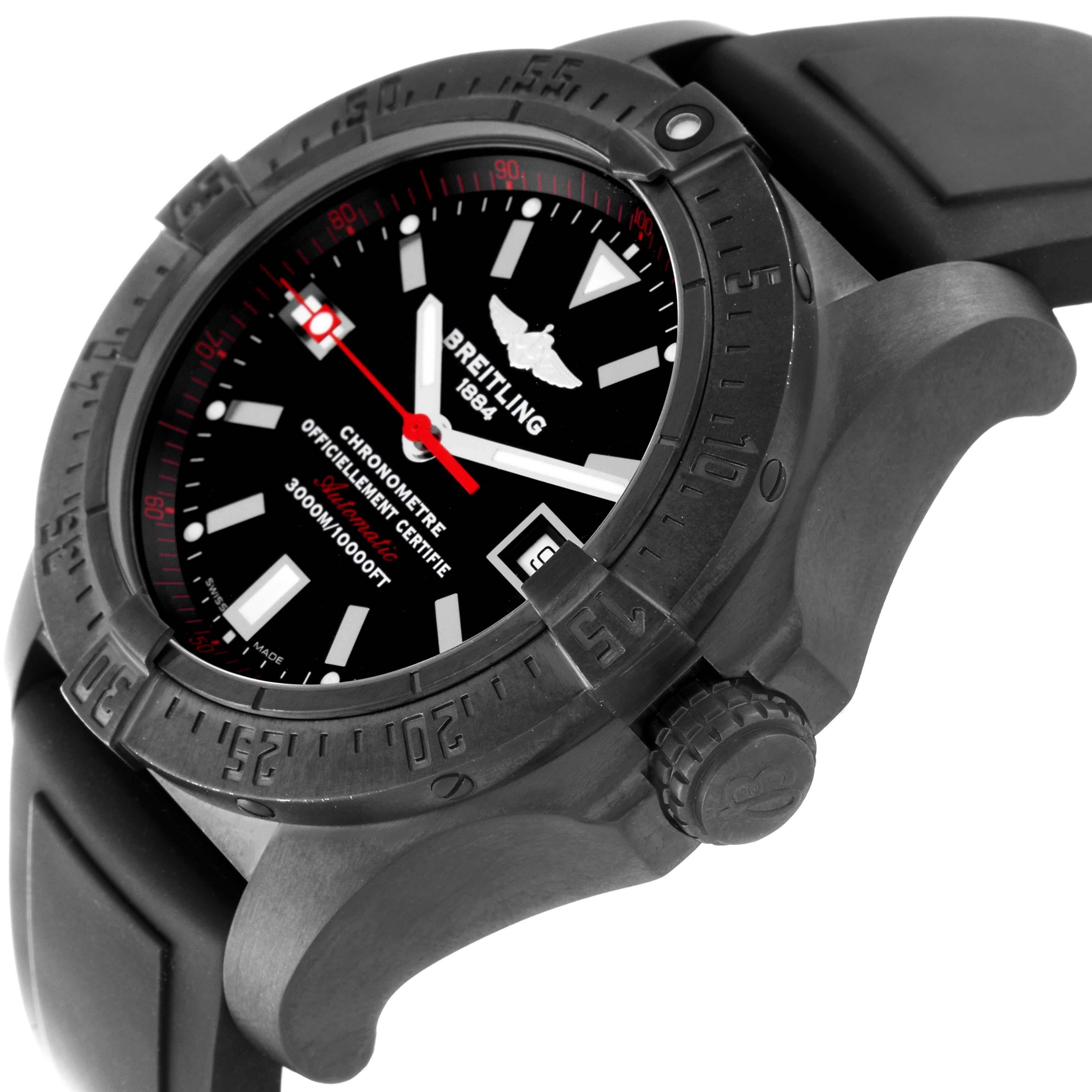 Montre homme Breitling Avenger Seawolf Code Red Blacksteel Limited Edition 5