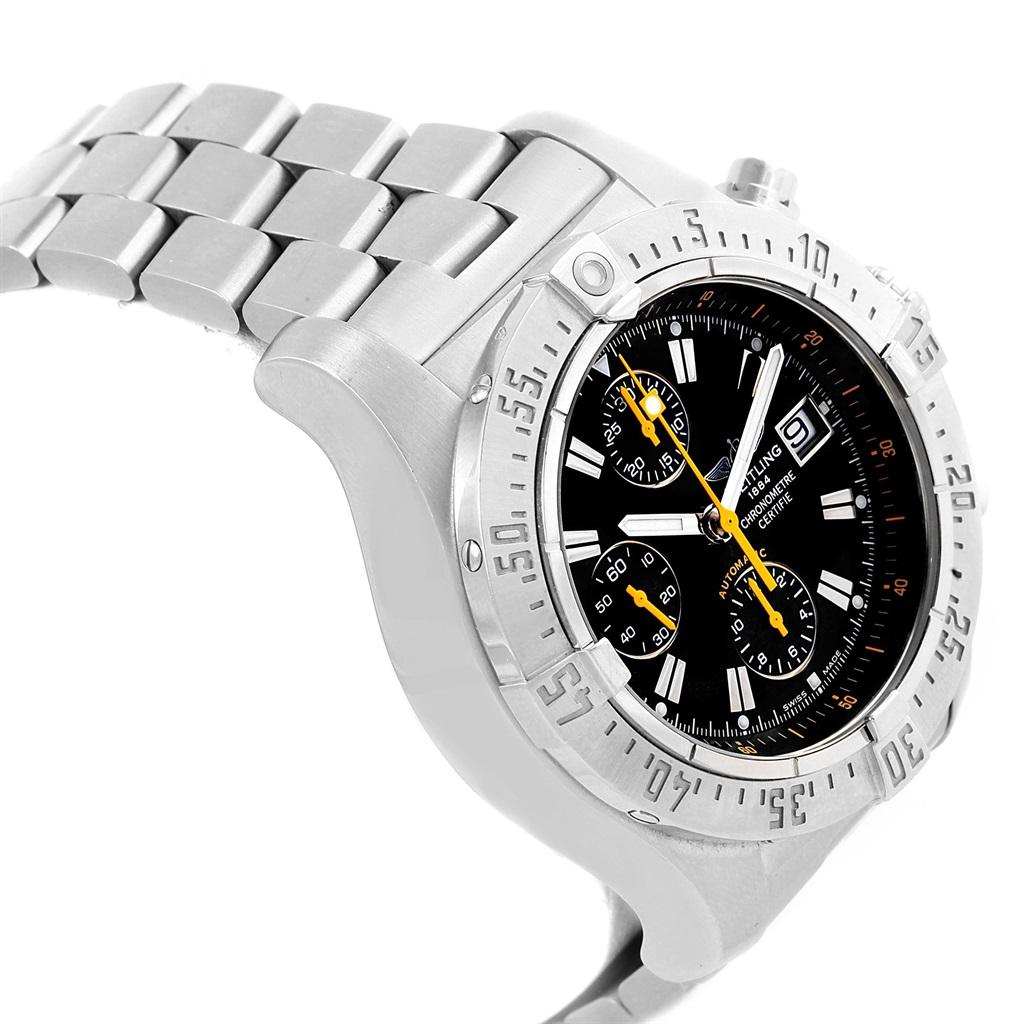 Breitling Avenger Skyland Code Yellow Limited Edition Herrenuhr A13380 im Zustand „Hervorragend“ im Angebot in Atlanta, GA