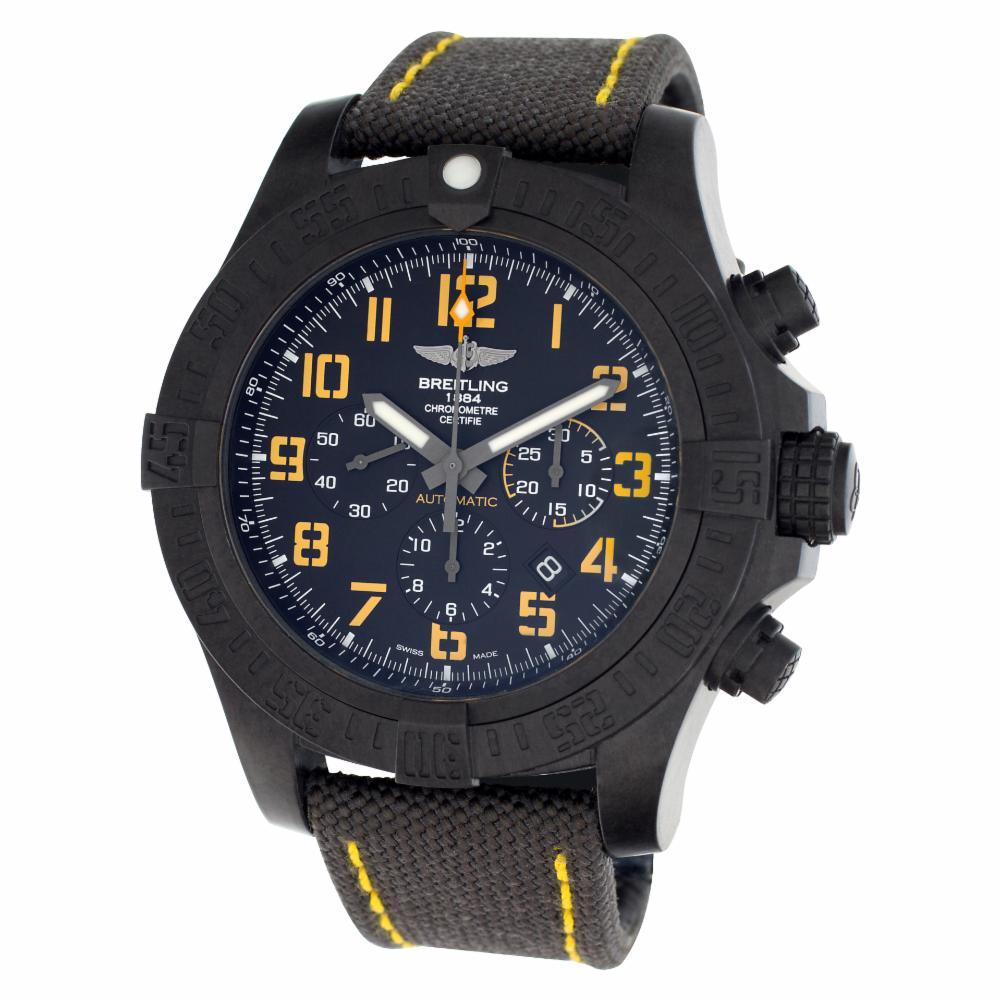 Breitling Avenger XB0170 Black Ultralight Polymer Breitligh Auto Watch In Excellent Condition For Sale In Miami, FL