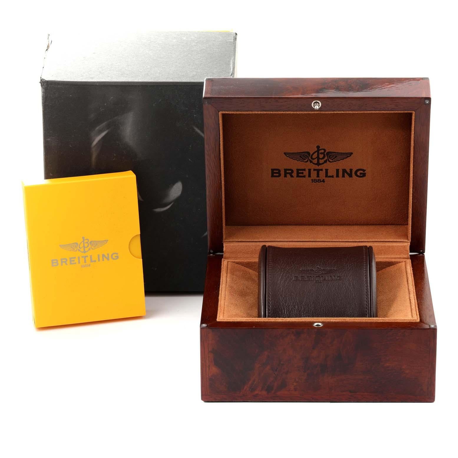 Breitling Bentley GMT B05 Unitime White Dial Steel Mens Watch AB0521 4