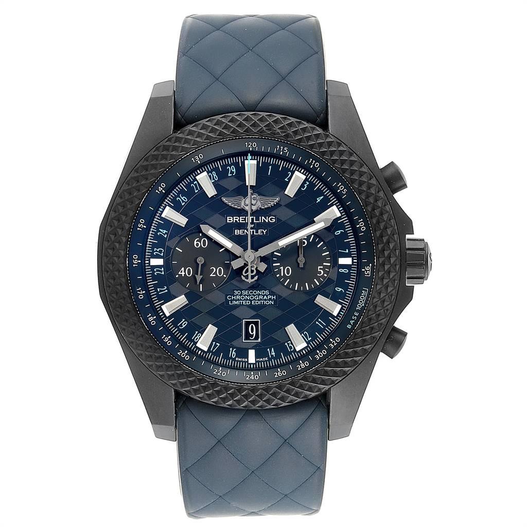 Breitling Bentley GT Dark Sapphire Limited Herrenuhr XB0614. Automatisches Chronometerwerk mit automatischem Aufzug, offiziell zertifiziert. Chronographen-Funktion. Schwarzes mattes Polymer-Gehäuse mit einem Durchmesser von 48,0 mm. Bidirektionale