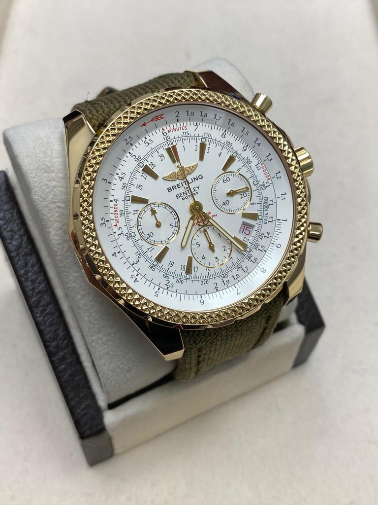 Breitling Bentley K25362 18 Karat Yellow Gold Green