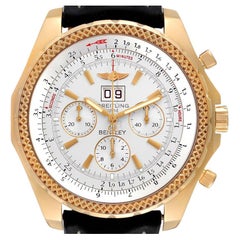 Breitling Bentley Motors Montre chronographe pour homme en or jaune 6,75 carats K44362