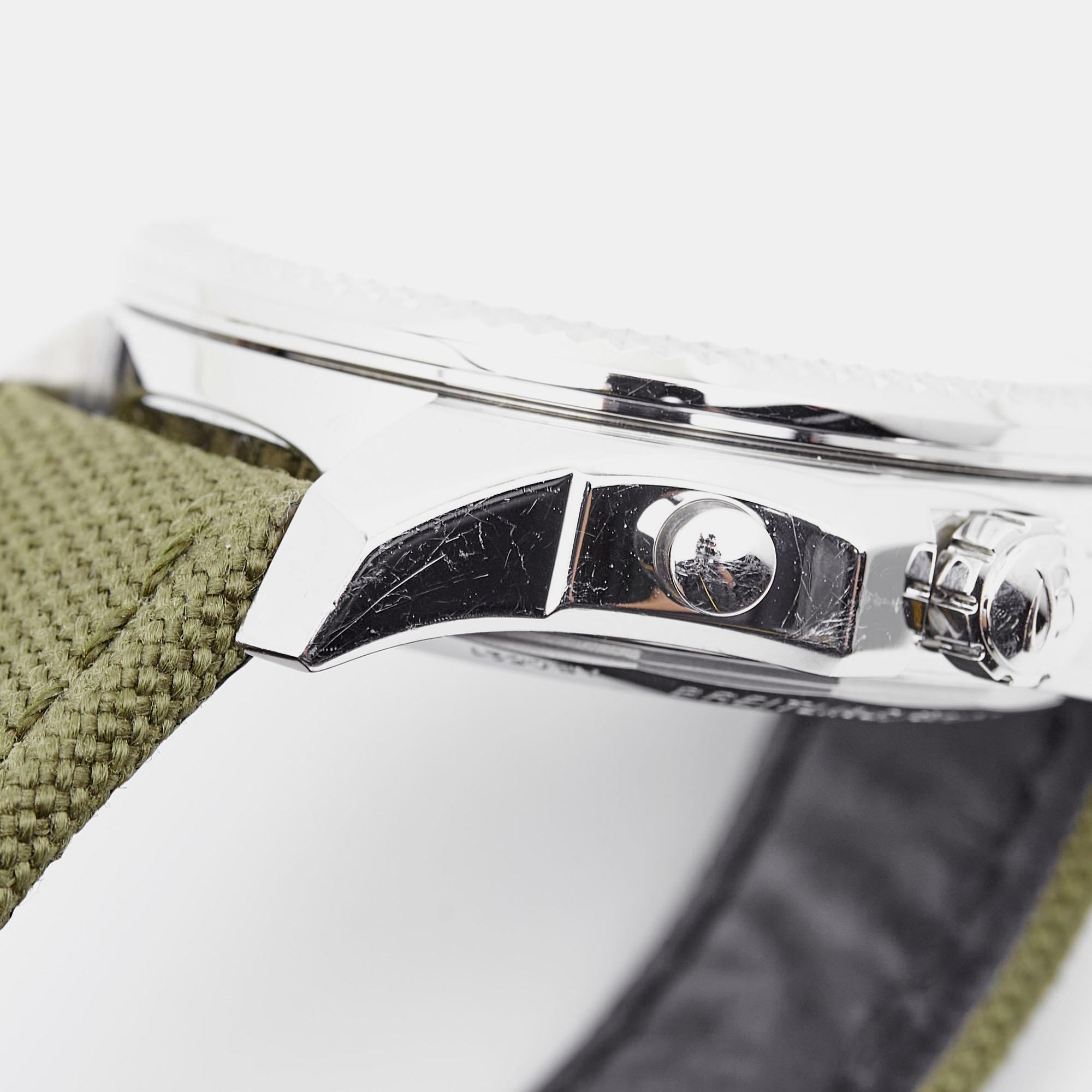 Breitling Schwarz Edelstahl Stoff Bentley B05 Unitime GMT AB0521 Herren Wris im Zustand „Gut“ in Dubai, Al Qouz 2