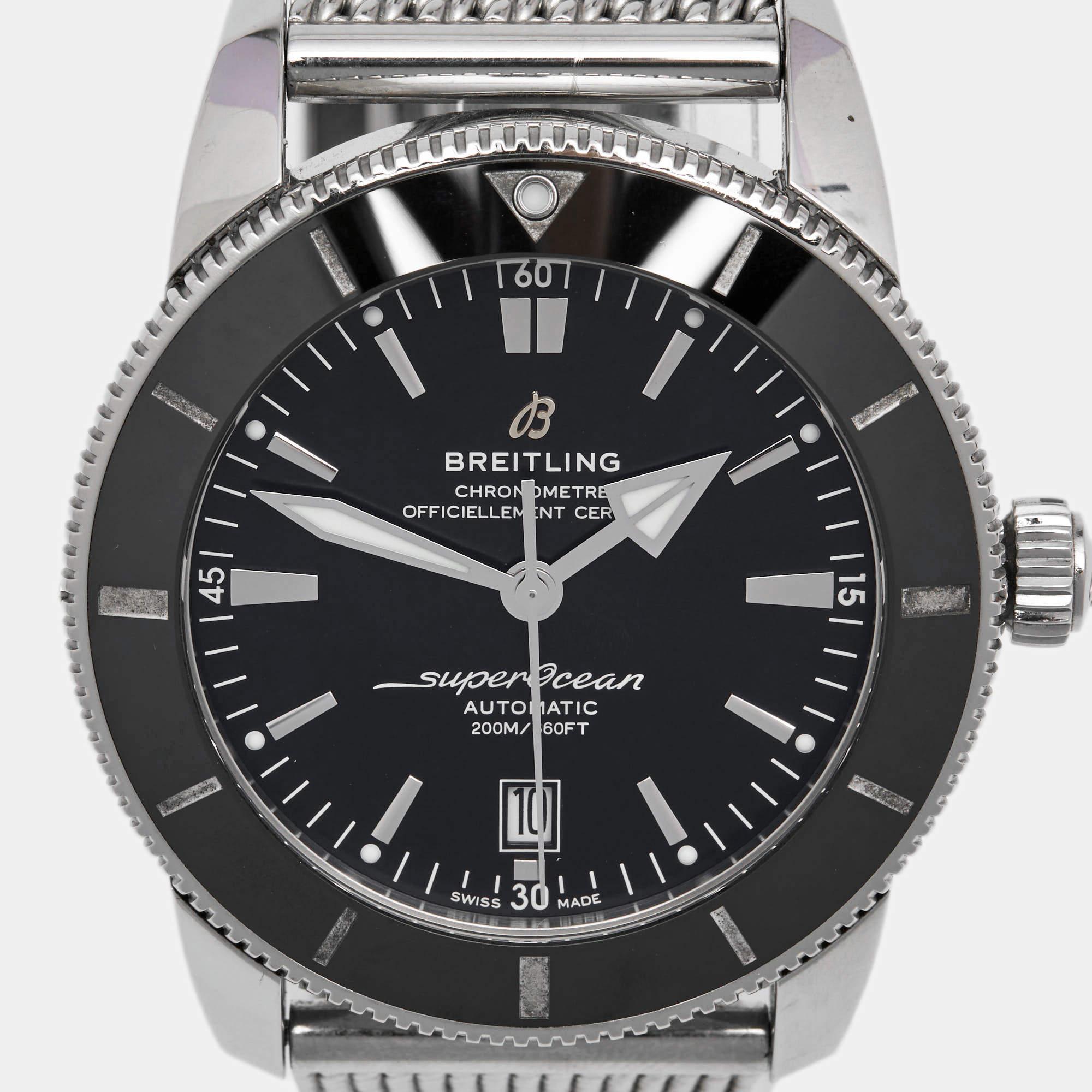 The charm of a finely crafted wristwatch accompanies the wearer through the years and to any occasion they have a date for. It is this charm, infused with timeless luxury, that makes this Breitling wristwatch such an incredible pick.

