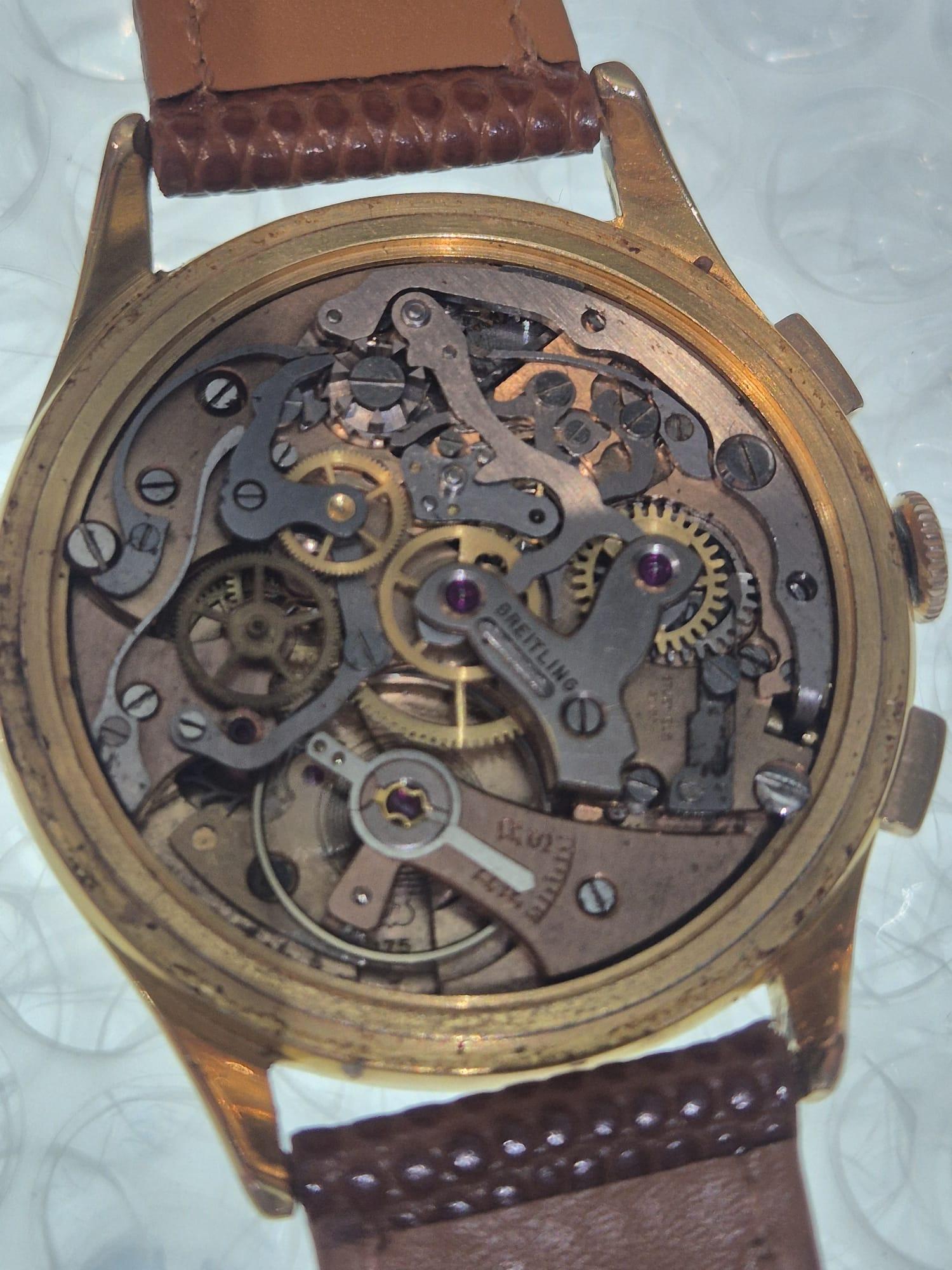 Breitling Cadette  Vintage Chronograph  Venus 175  Gold Plated  1950s en vente 7