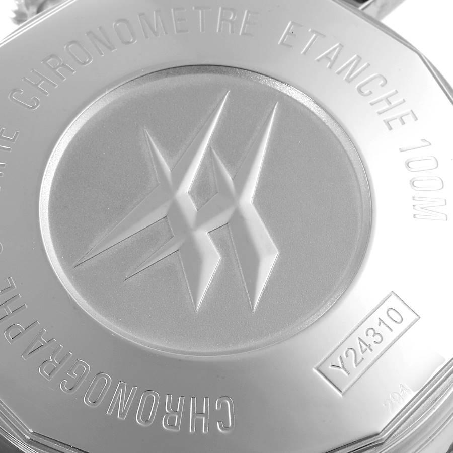 Stahl-Herrenuhr Y24310 mit blauer Chronoliner-Zifferblatt-Lünette von Breitling im Angebot 1