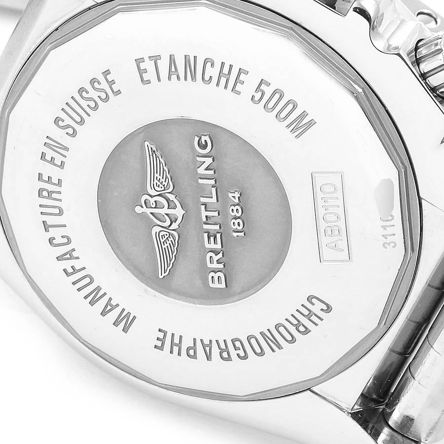 Breitling Chronomat 01 Stahl-Herrenuhr AB0110 mit schwarzem Zifferblatt im Angebot 4