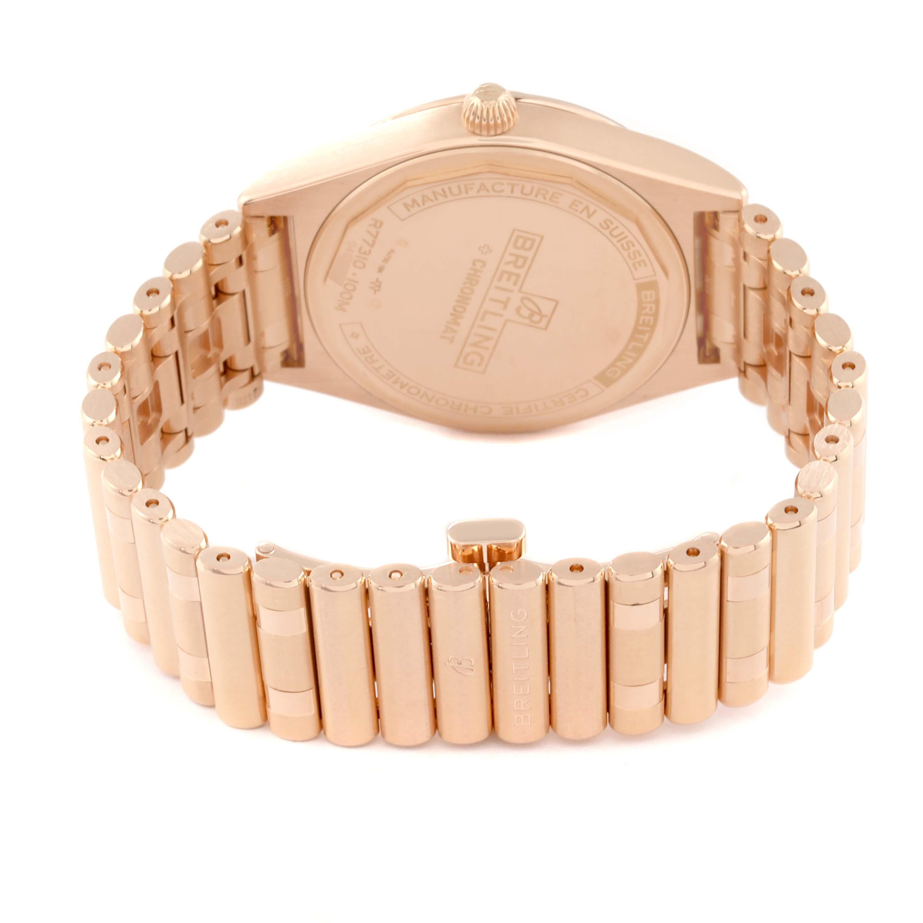 Breitling Montre Chronomat 32 avec cadran blanc et or rose pour femmes R77310 Pour femmes en vente