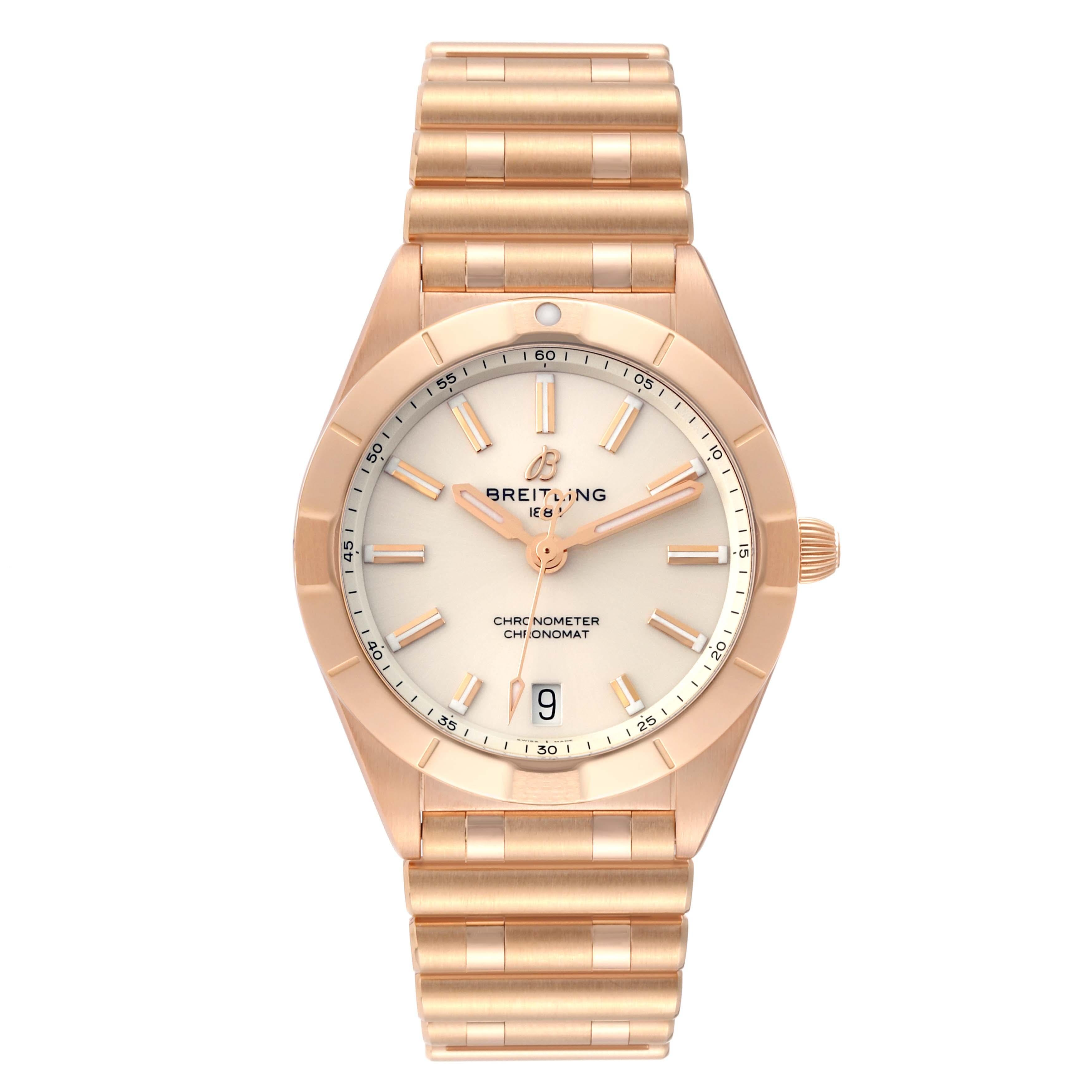Breitling Montre Chronomat 32 avec cadran blanc et or rose pour femmes R77310 en vente 3