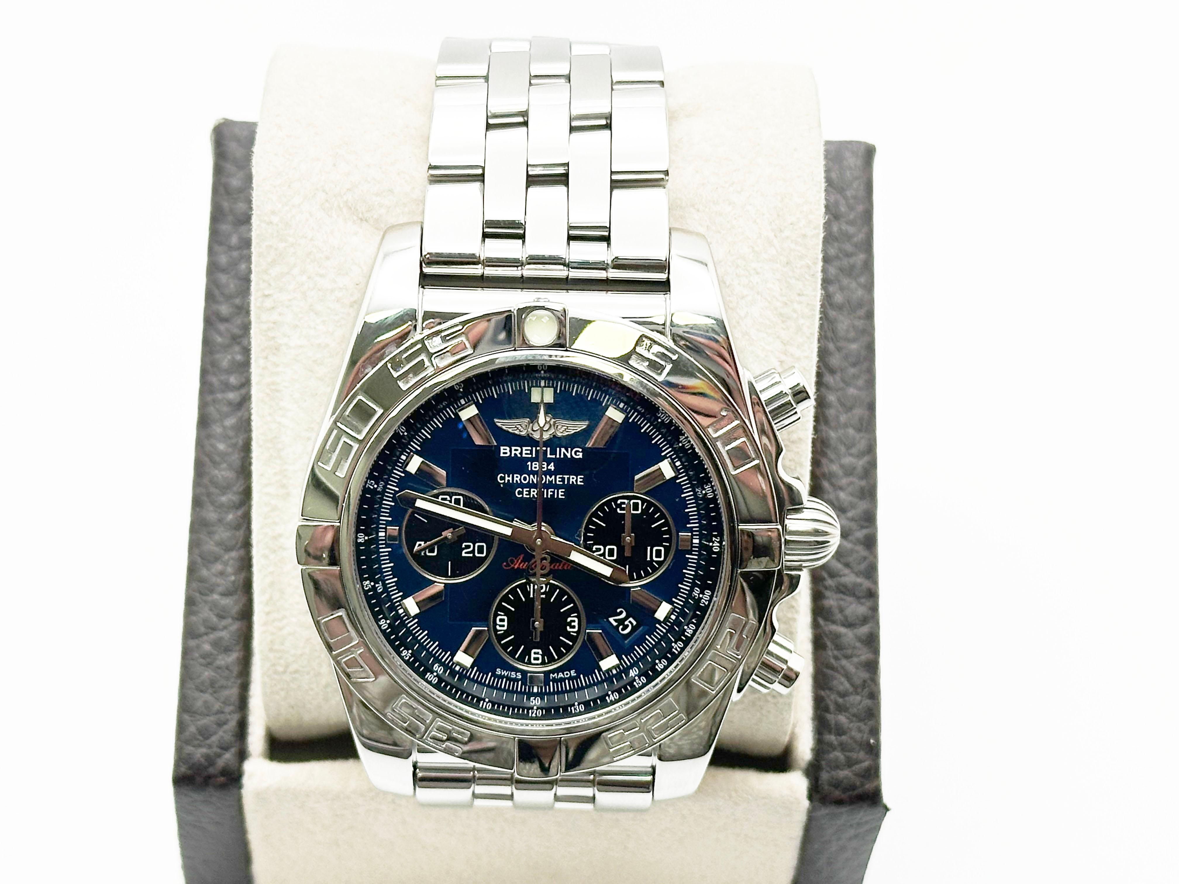Stil Nummer: AB0110



Jahr: 2009

 

Modell: Breitling Chronomat 44 B01

 

MATERIAL des Gehäuses: Rostfreier Stahl 

 

Band: Rostfreier Stahl 

 

Lünette: Edelstahl 

 

Wählen:  Blaues Zifferblatt 

 

Gesicht: Saphirglas 

 

Gehäusegröße: