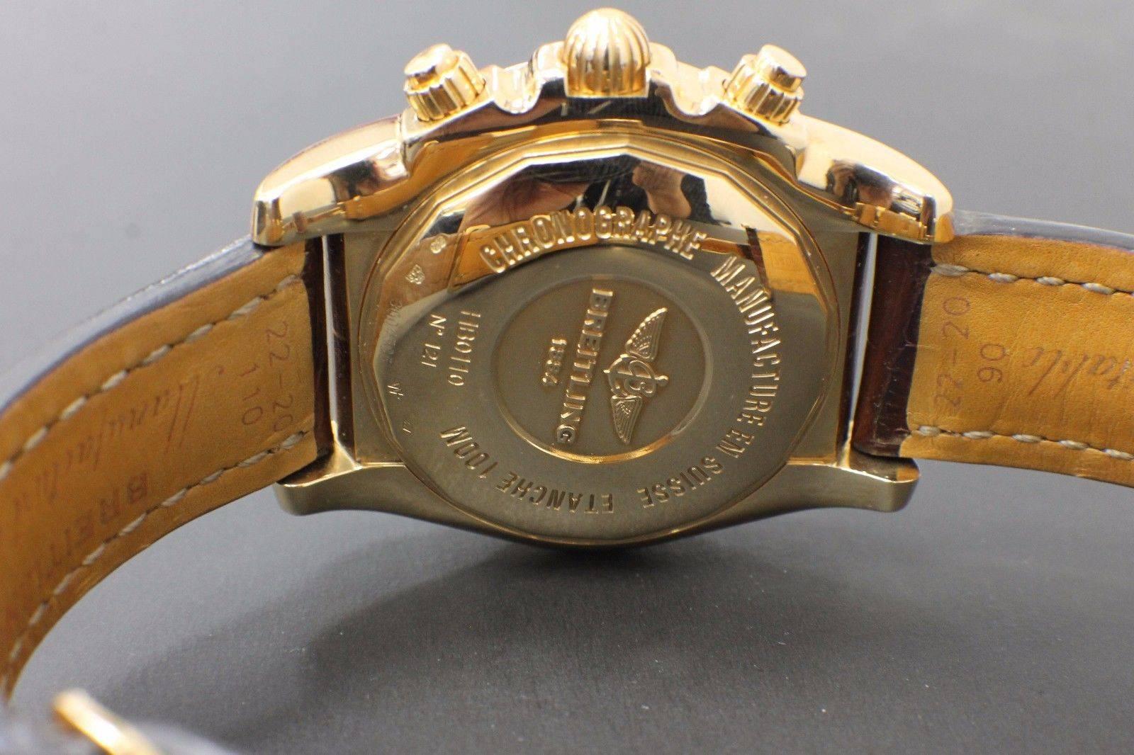 Breitling Chronomat 44 HB0110 18 Karat Rose Gold Leather Strap In Excellent Condition In San Diego, CA