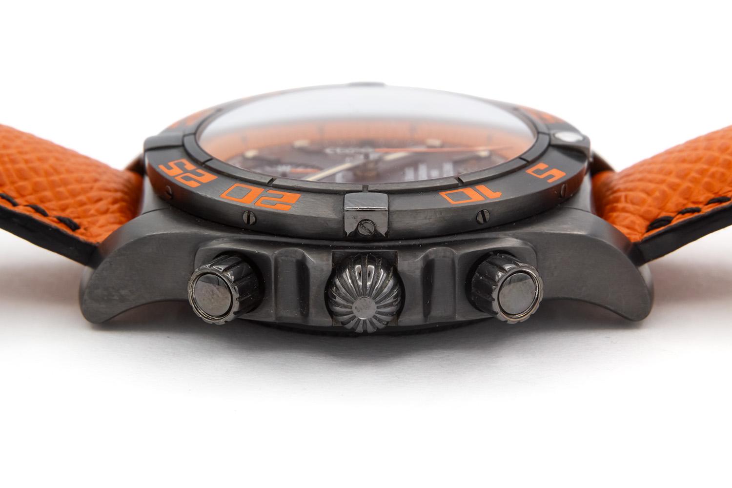 Breitling Chronomat 44 Raven Nero PVD Acciaio e Arancione MB0111 Scatola e Documenti in vendita 3