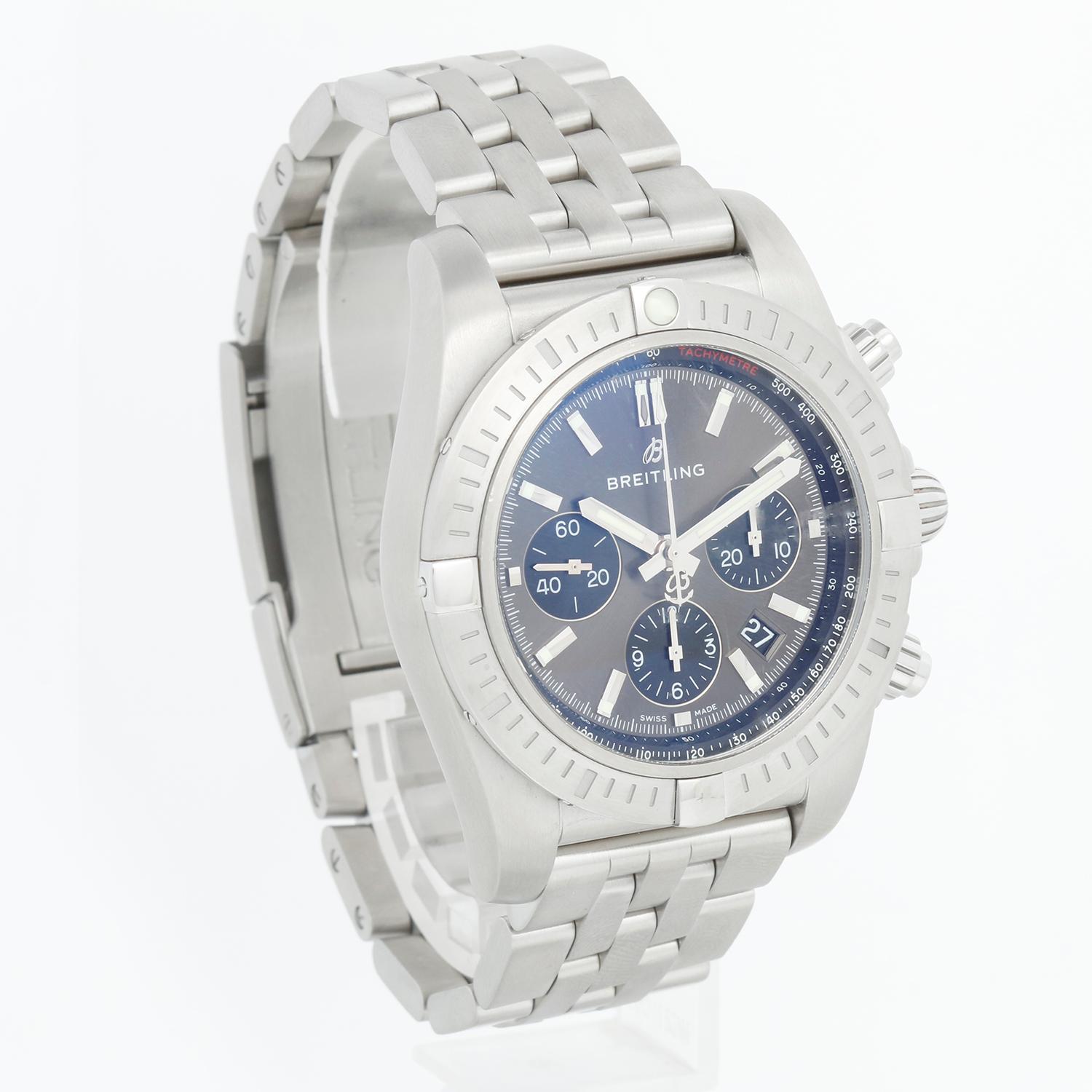 Breitling Chronomat B01 Automatic Men's Watch AB0115101F1A1 Special Edition In Excellent Condition In Dallas, TX