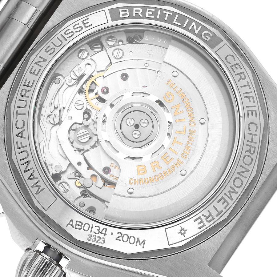 Breitling Chronomat B01 Montre en acier avec cadran argenté pour hommes AB0134 Boîte Card en vente 3