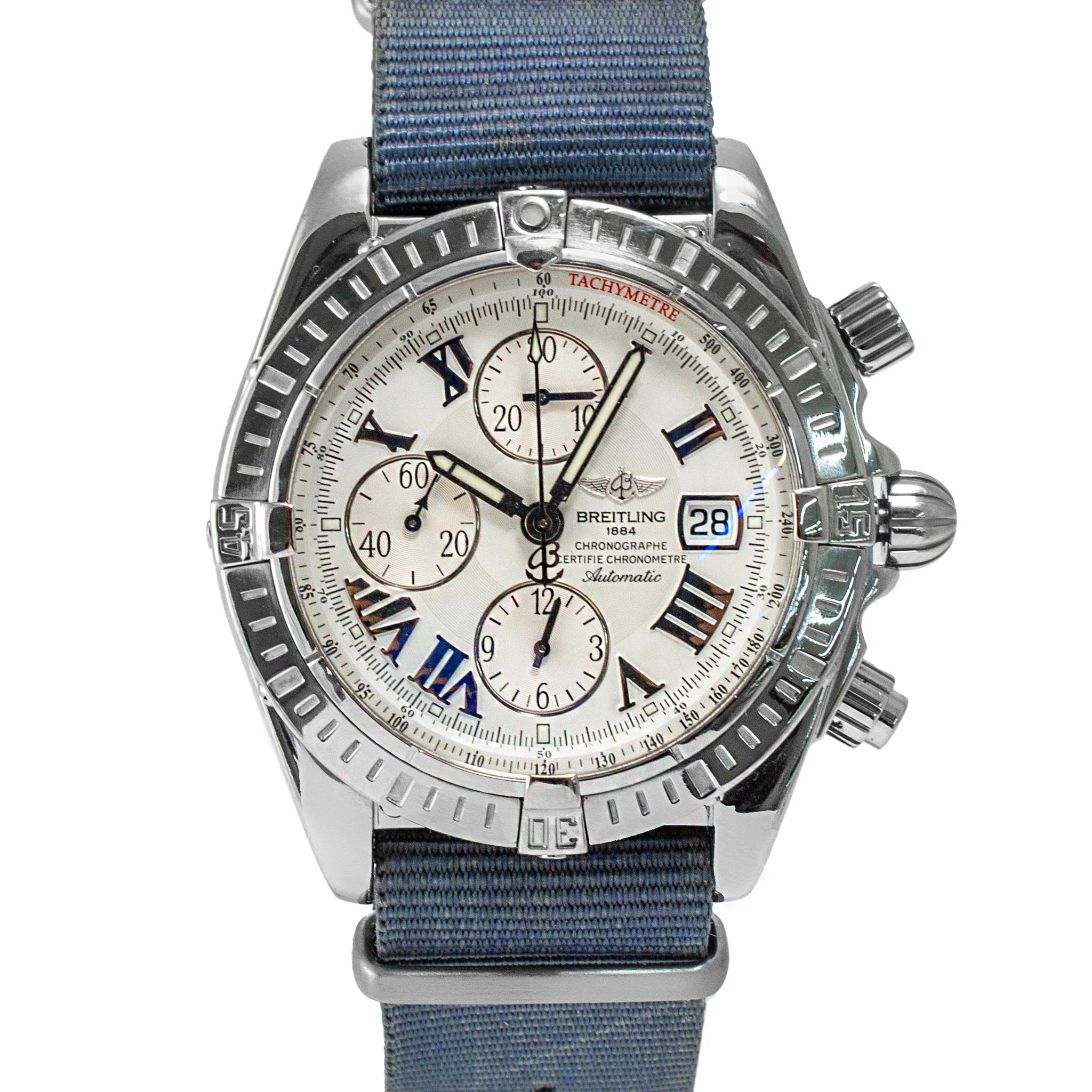 Marca: Breitling

Sexo: Hombres

Tipo de metal: Acero inoxidable

Diámetro: 43,50 mm

Peso: 134,17 gramos

Reloj de pulsera BREITLING de caballero, de acero inoxidable y fabricación suiza. Grabado con 