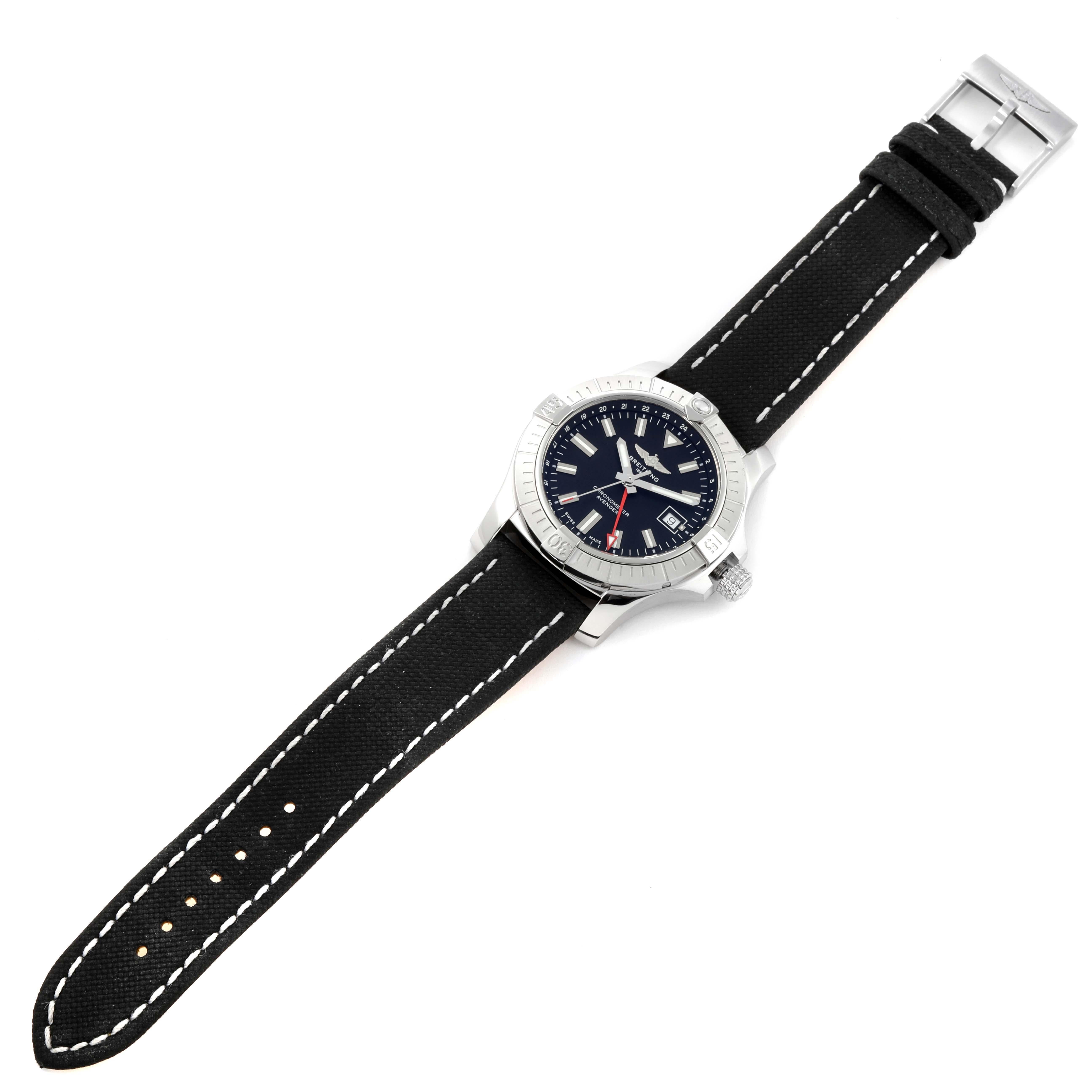 Breitling Chronomat GMT Black Dial Steel Mens Watch A32397 Box Card en vente 5