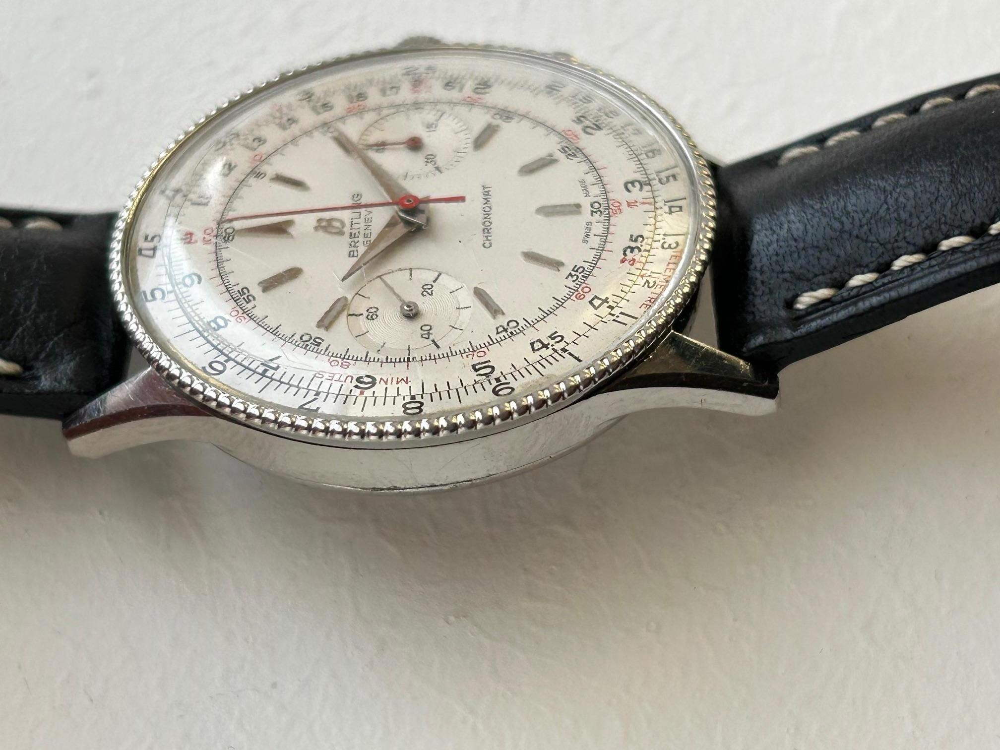 Breitling Chronomat ref 808 Wristwatch, 175 Manually Movement, Circa 1962. In Good Condition For Sale In Canterbury, GB