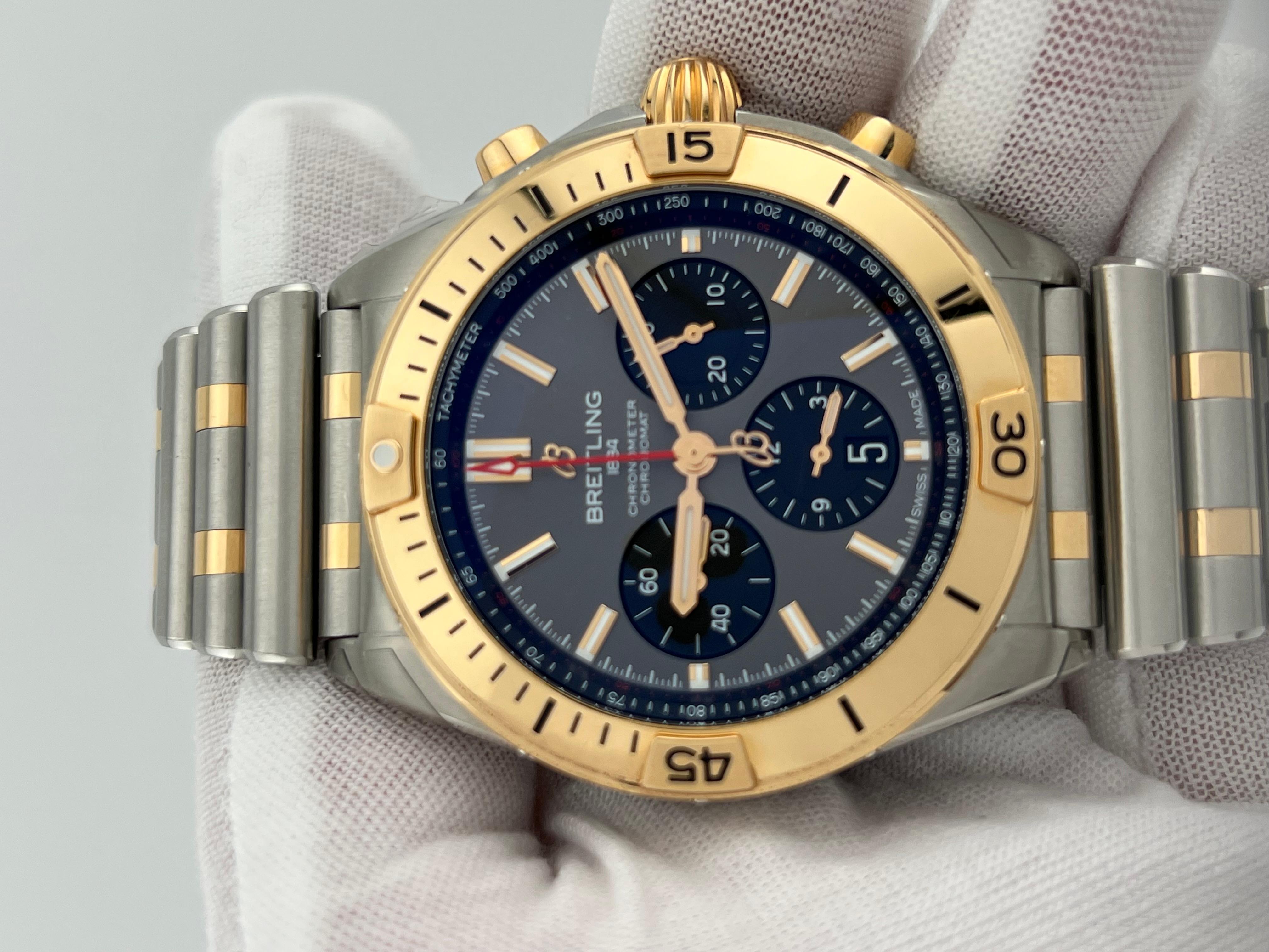 De los hombres Breitling Chronomat UB0134 42 Esfera Antracita Inoxidable Oro Rosa 18K Caja Papeles en venta
