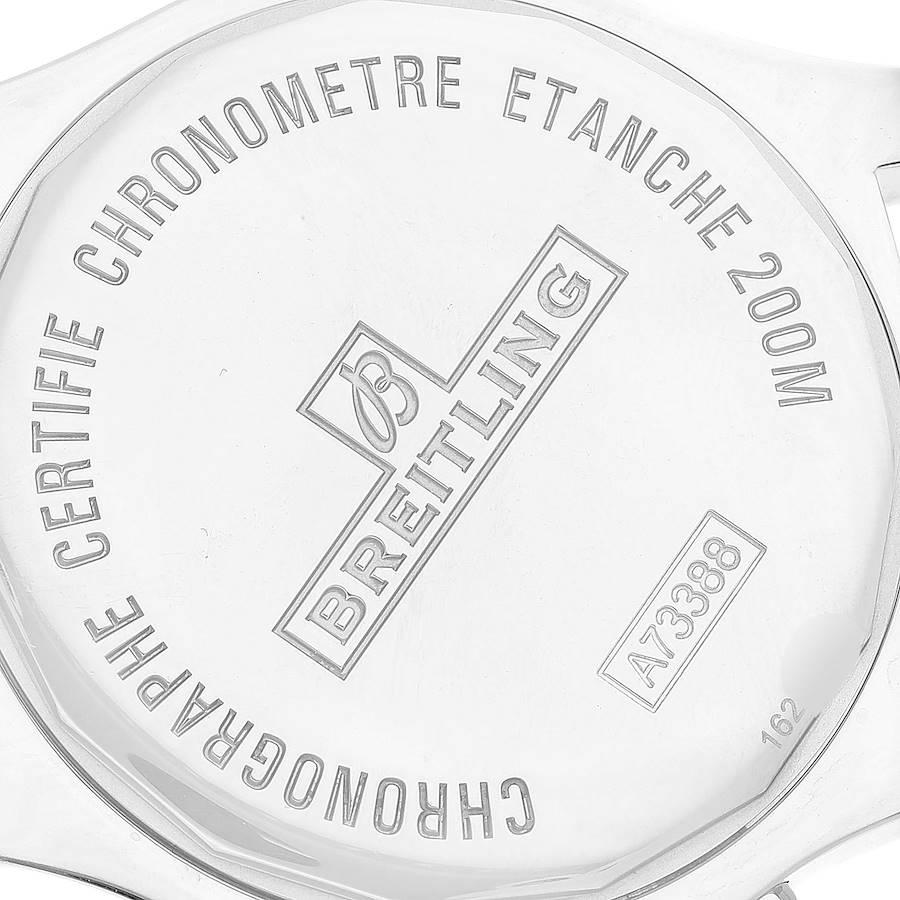 Blaue Stahl-Herrenuhr A73388 Box-Karte mit Chronograph und blauen Ziffern von Breitling Colt im Angebot 1