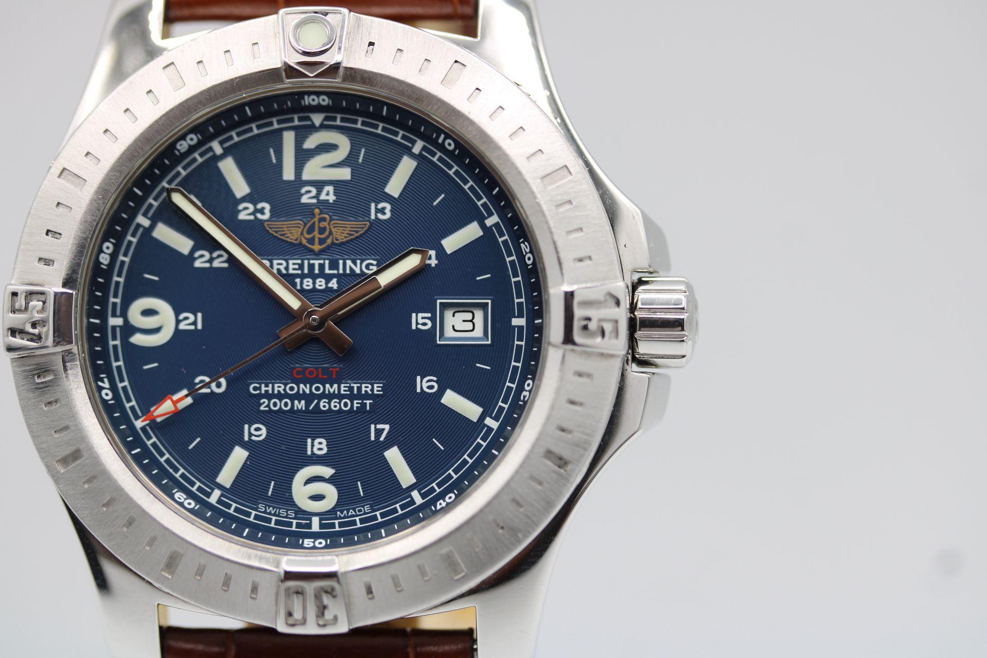 Breitling Colt Quarz A7438811  44mm  Blaues Zifferblatt  Box & Riemen im Angebot 9