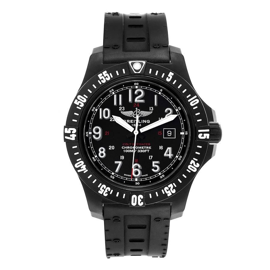 Breitling Colt Skyracer PVD Ultralight Polymer Herrenuhr X74320 Box Papiere. Quarzwerk. PVD-beschichtetes ultraleichtes rundes Polymergehäuse mit einem Durchmesser von 45,0 mm. Unidirektional drehbare Lünette. Kratzfestes Saphirglas. Vulkanschwarzes