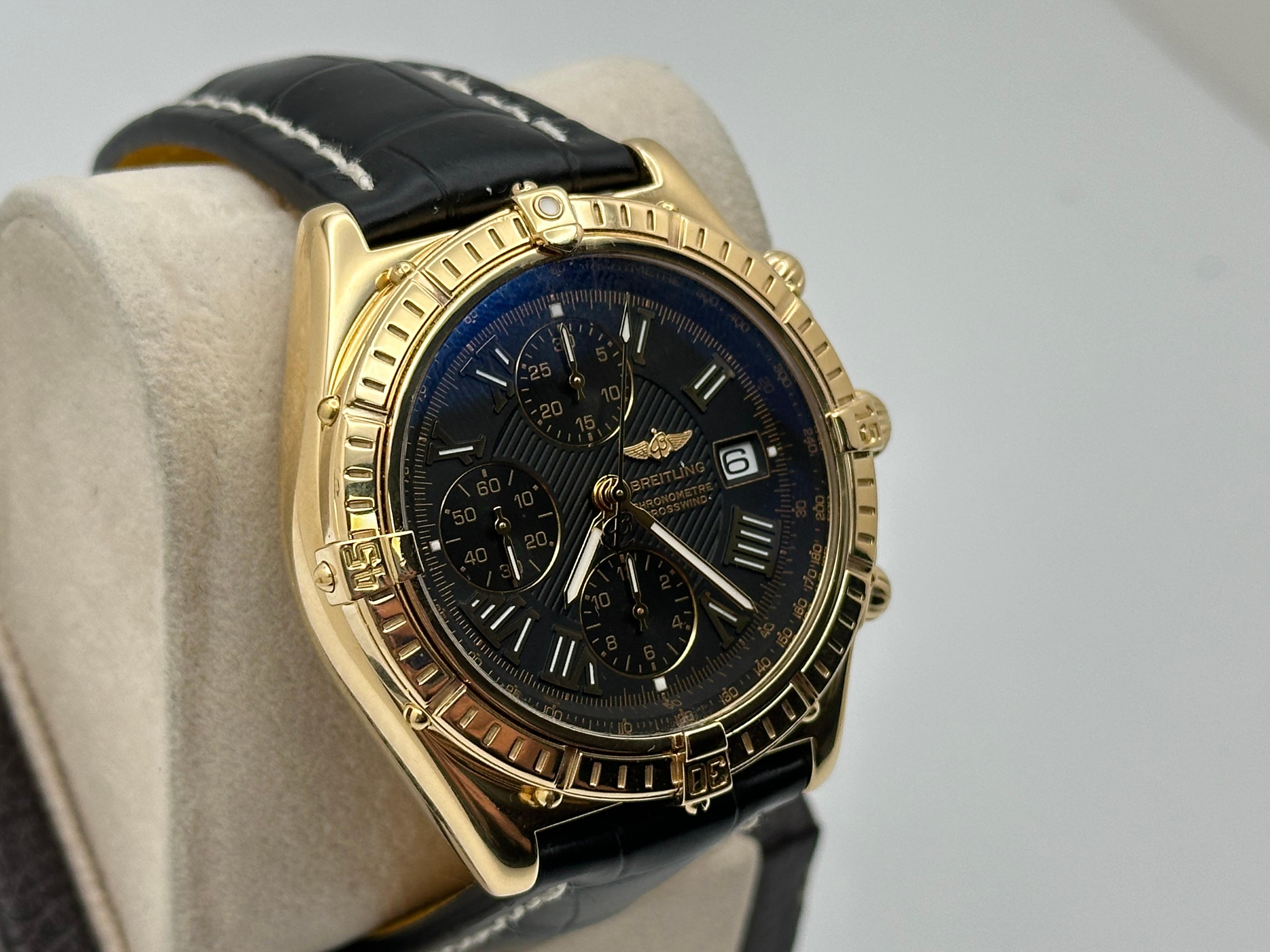 Breitling Crosswind Chronograph K13355 Cadran noir Or jaune 18K Box Paper 42mm Excellent état - En vente à San Diego, CA