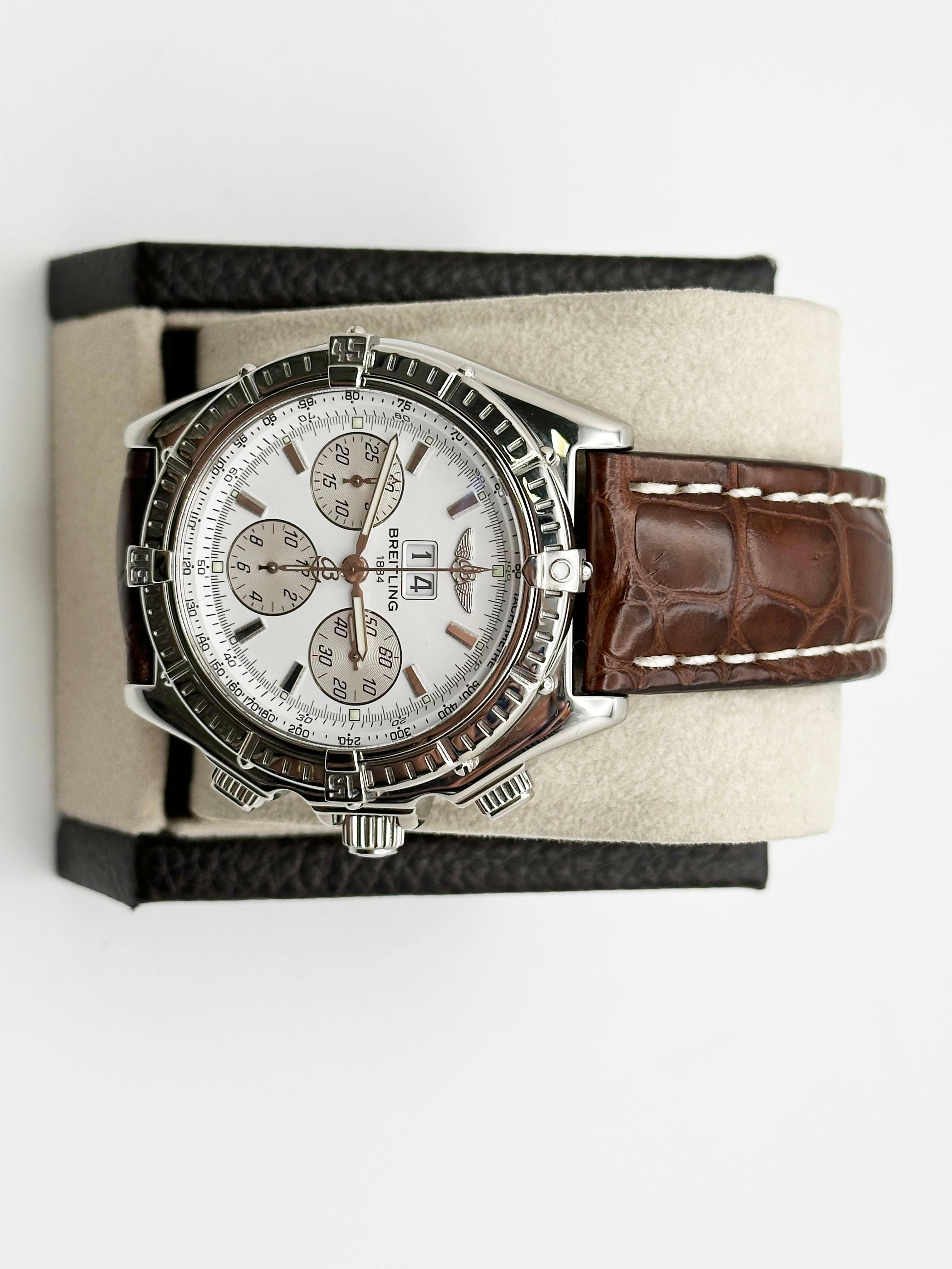 Breitling Crosswind Special A44355 Weißes Zifferblatt Braunes Lederarmband 44mm im Zustand „Hervorragend“ im Angebot in San Diego, CA