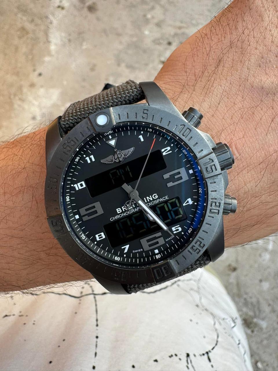 Breitling Exospace B55 Connected Black Titanium Chronograph Armband Textile For Sale 6