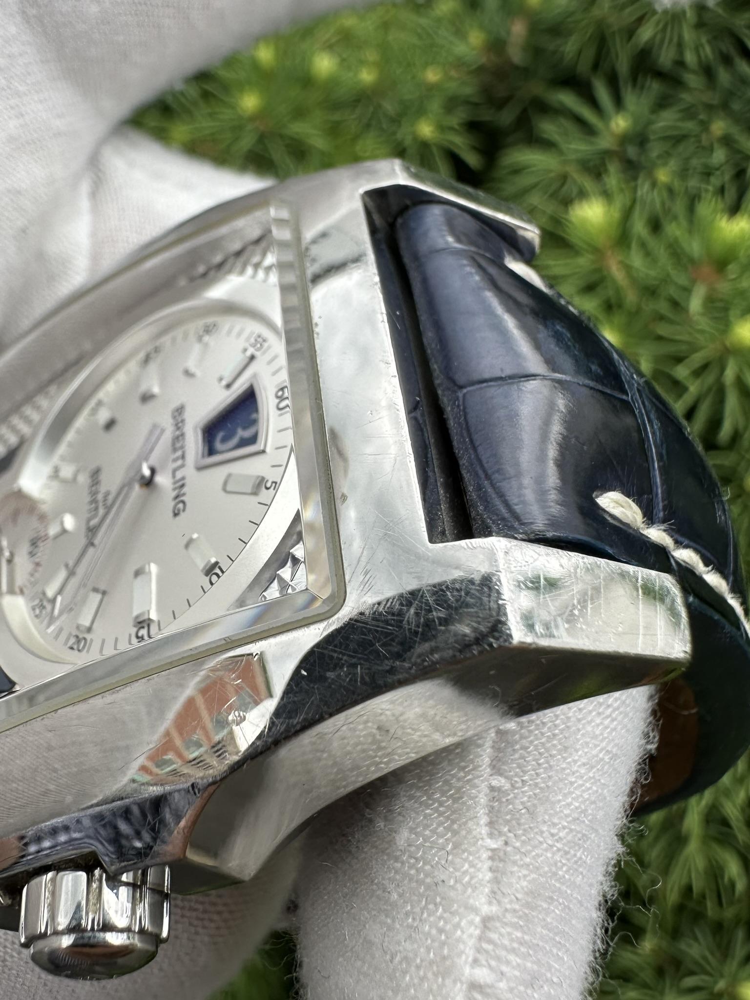 breitling bentley flying