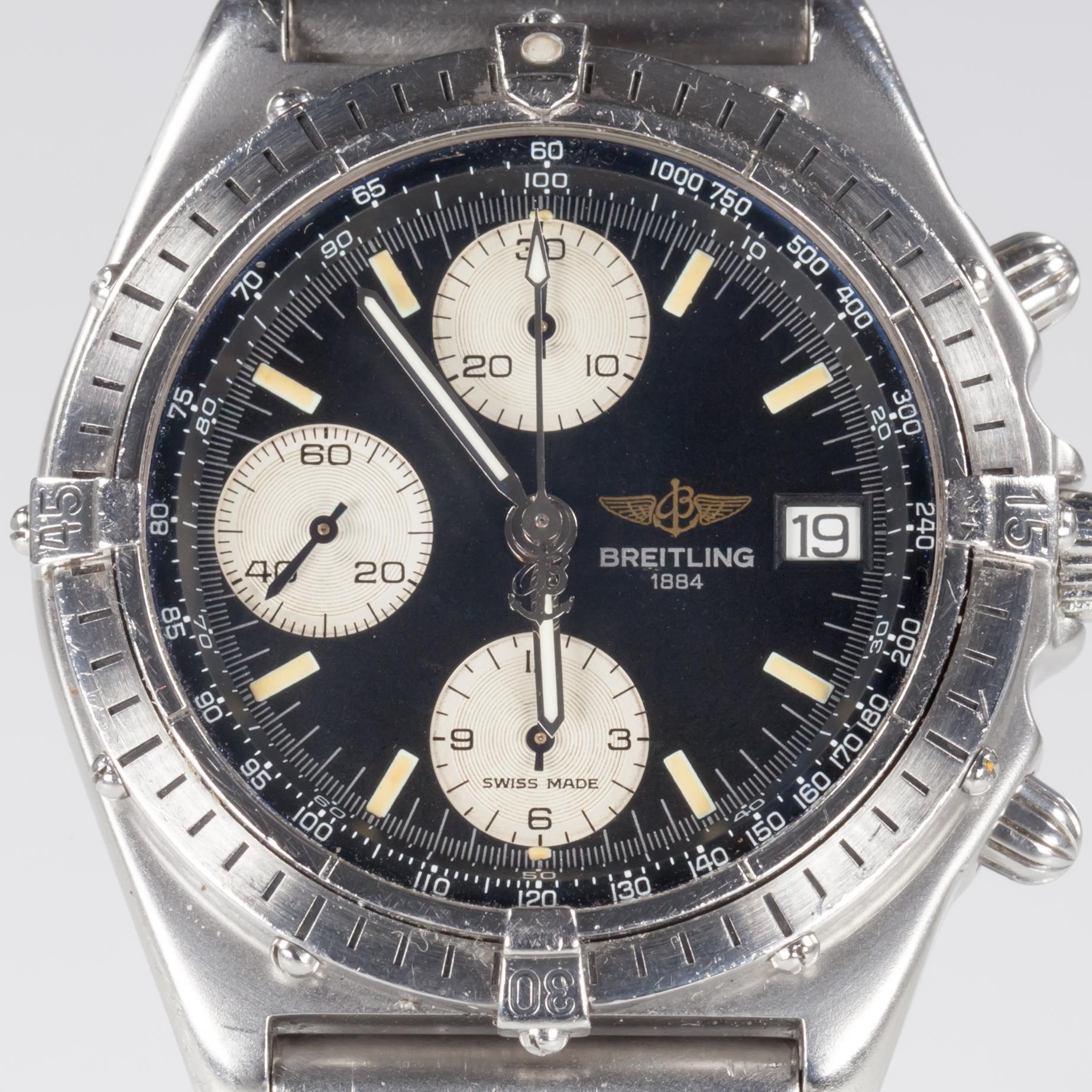 Breitling Men's Chronomat Automatic Stainless Steel Watch w/ Bracelet 81950

Model #81950
Movement #7750
1990's

Stainless Steel Case w/ Rotating Bezel (Luminous Mark at Noon)
38 mm in Diameter (42 mm w/ Crown)
Lug-to-Lug Width = 20 mm
Lug-to-Lug