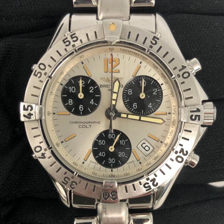 Breitling Colt Chronograph Stainless Steel White Dial 38mm Watch A53035.

This Breitling timepiece features a stainless steel case with a unidirectional rotating bezel and a stainless steel bracelet with folding deployment clasp and safety buckle. A