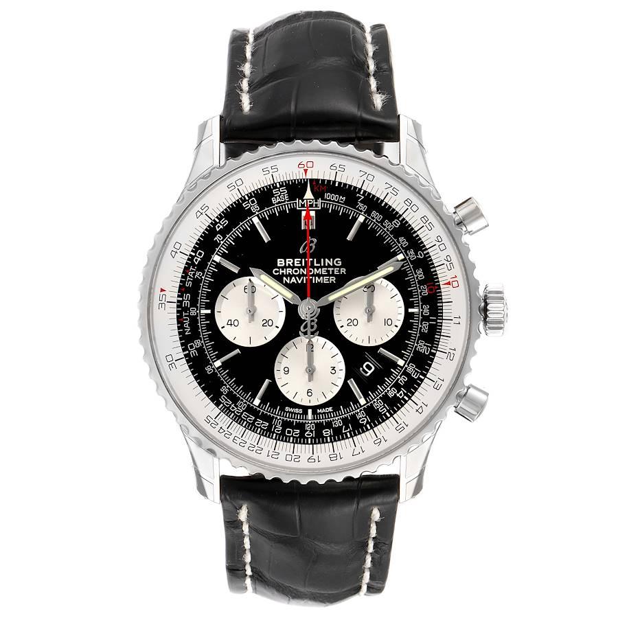 Breitling Navitimer 01 46mm Schwarz Stahl Zifferblatt Herrenuhr AB0127 Ungetragen. Automatisches, offiziell zertifiziertes Chronometerwerk mit Selbstaufzug. Chronographen-Funktion. Gehäuse aus Edelstahl mit einem Durchmesser von 46.0 mm.