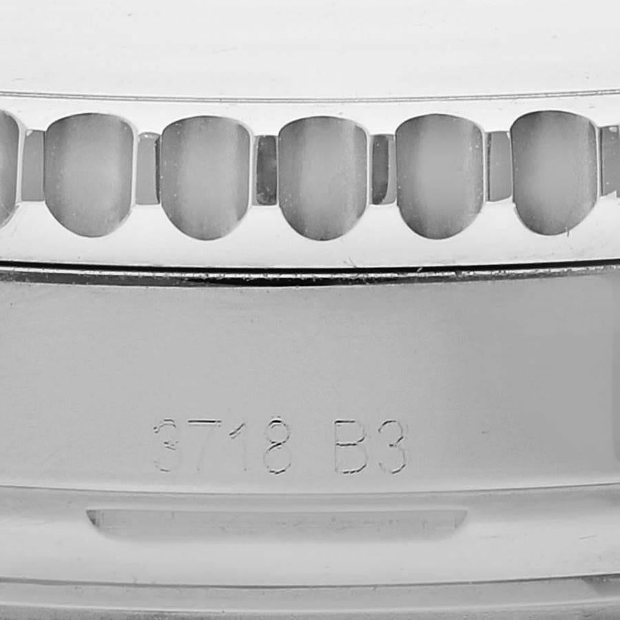 Breitling Navitimer 01 Stahl-Herrenuhr AB0121 mit schwarzem Zifferblatt im Angebot 3
