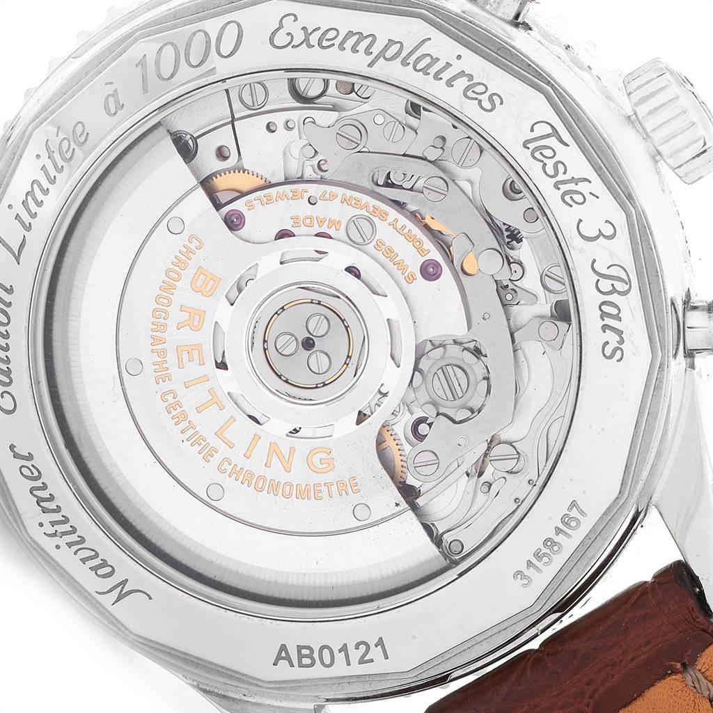 Breitling Navitimer 01 Panamerican: Armbanduhr AB0121, limitierte Auflage Herren im Angebot