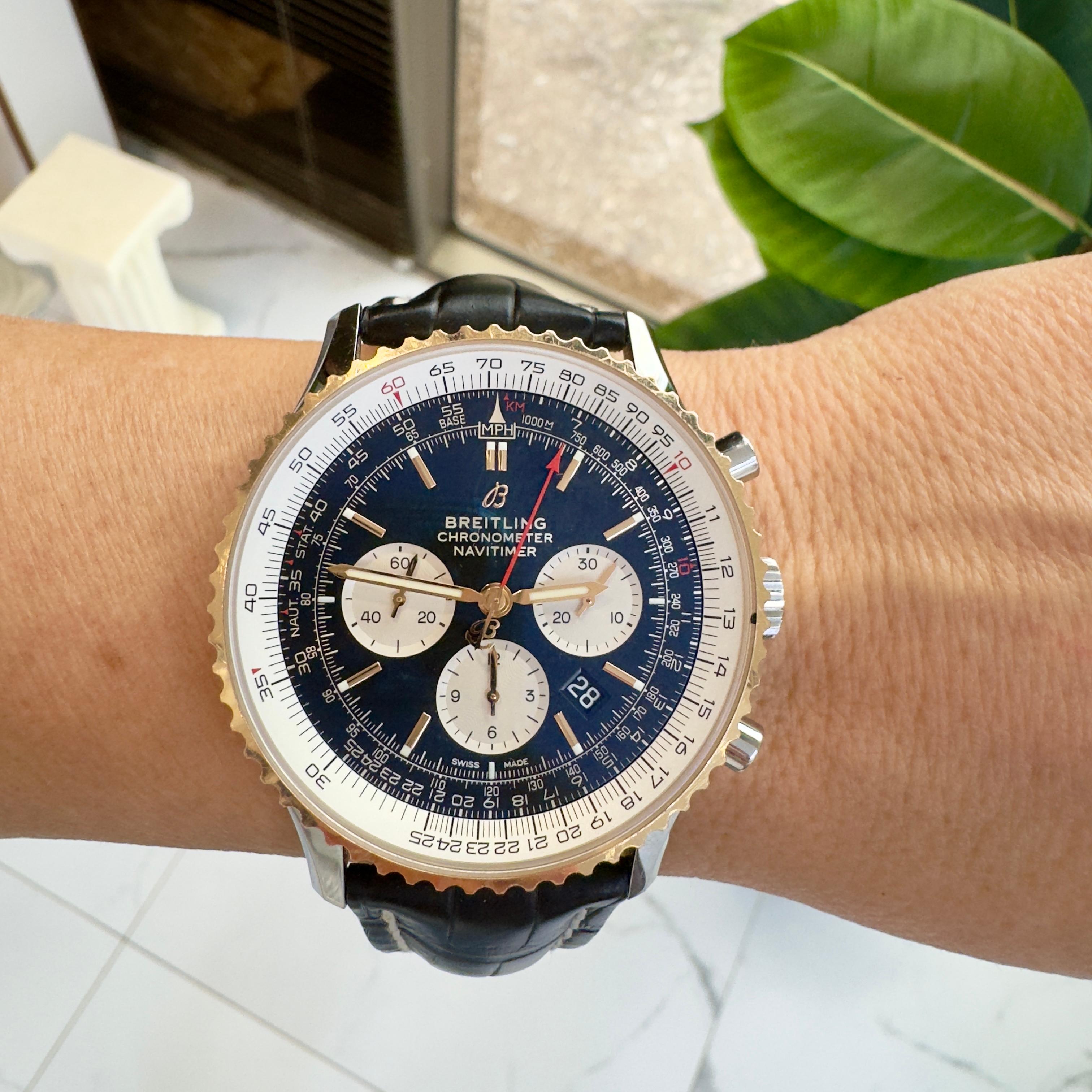 Breitling Navitimer 1 B01 Chronograph 46MM UB0127 Stahl Rose Gold Schwarz Uhr im Angebot 6
