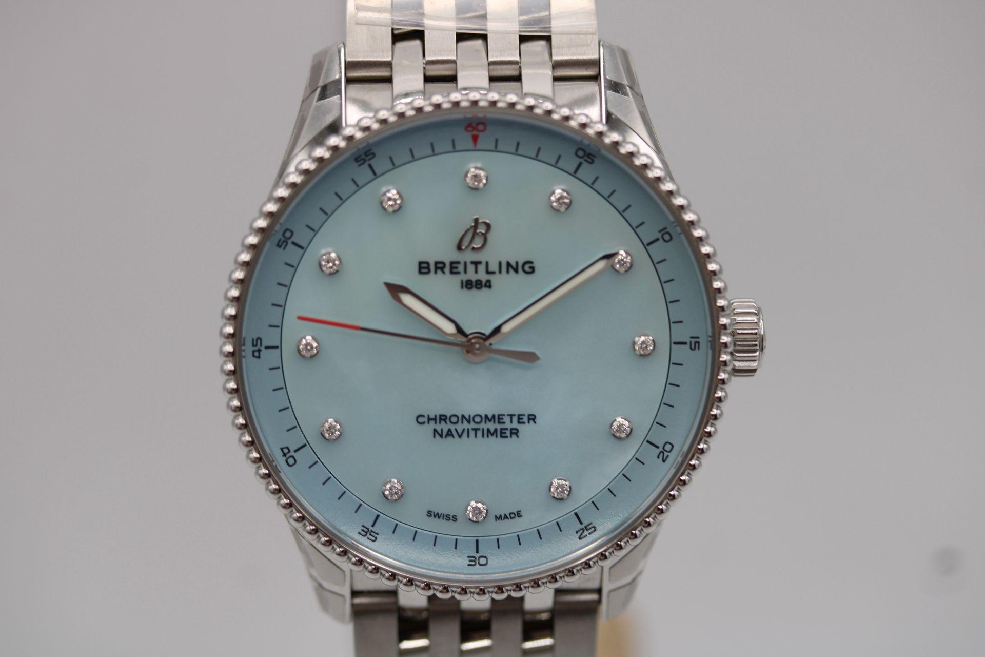Breitling Navitimer 32 Donna - A77320171C1A1  Set completo non indossato In condizioni Nuovo in vendita a London, GB