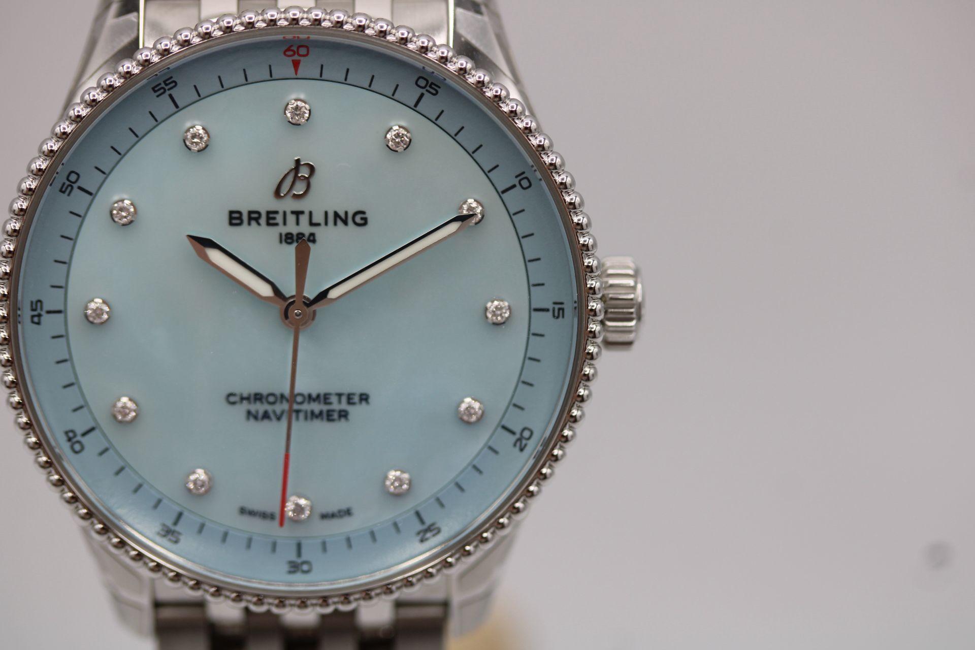 Breitling Navitimer 32 Donna - A77320171C1A1  Set completo non indossato in vendita 4