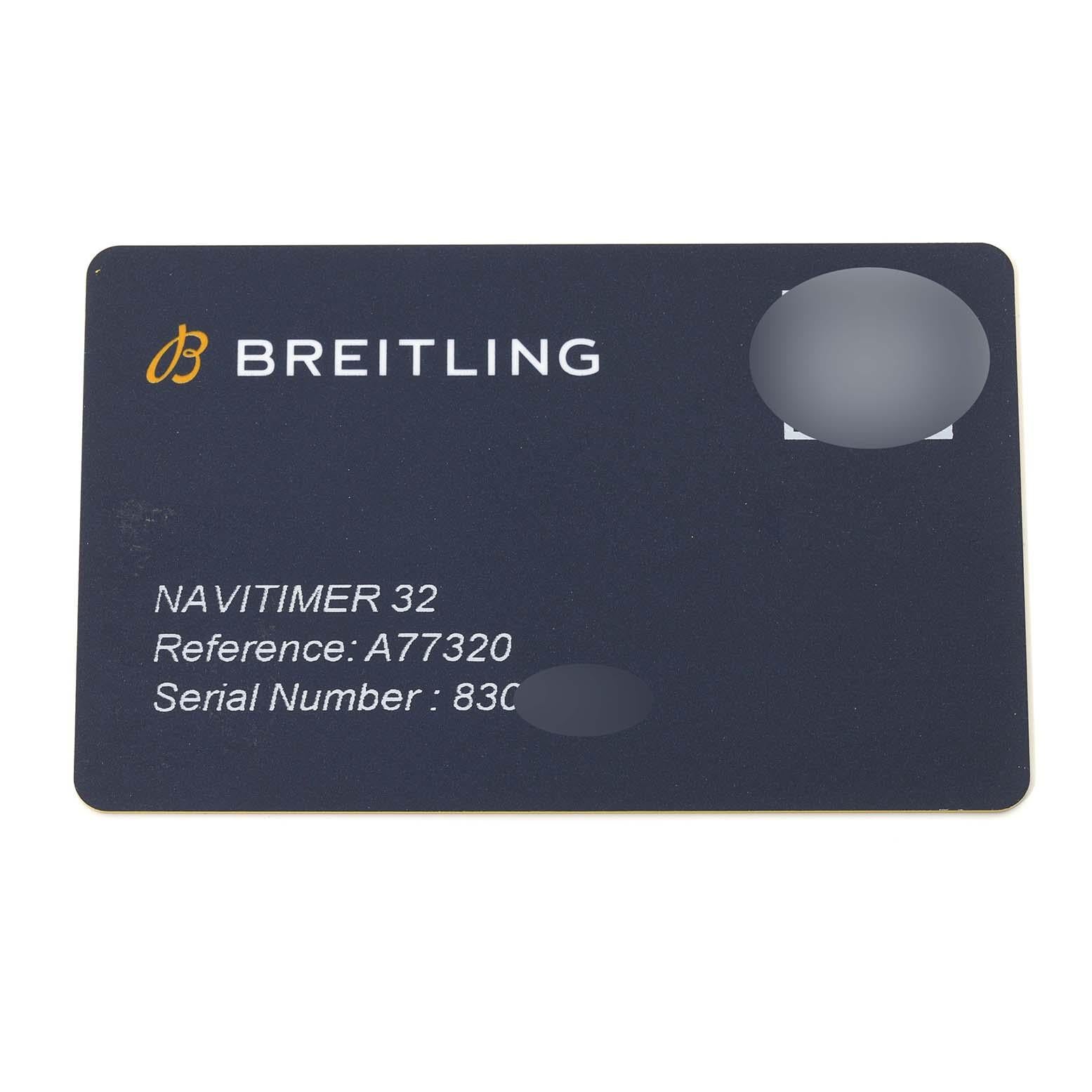 Breitling Navitimer 32 Perlmutt Diamant-Zifferblatt Stahl Damenuhr A77320 Box Card. Thermokompensiertes SuperQuartz?-Uhrwerk. Gehäuse aus Edelstahl mit einem Durchmesser von 32 mm. Lünette aus rostfreiem Stahl. Kratzfestes Saphirglas.