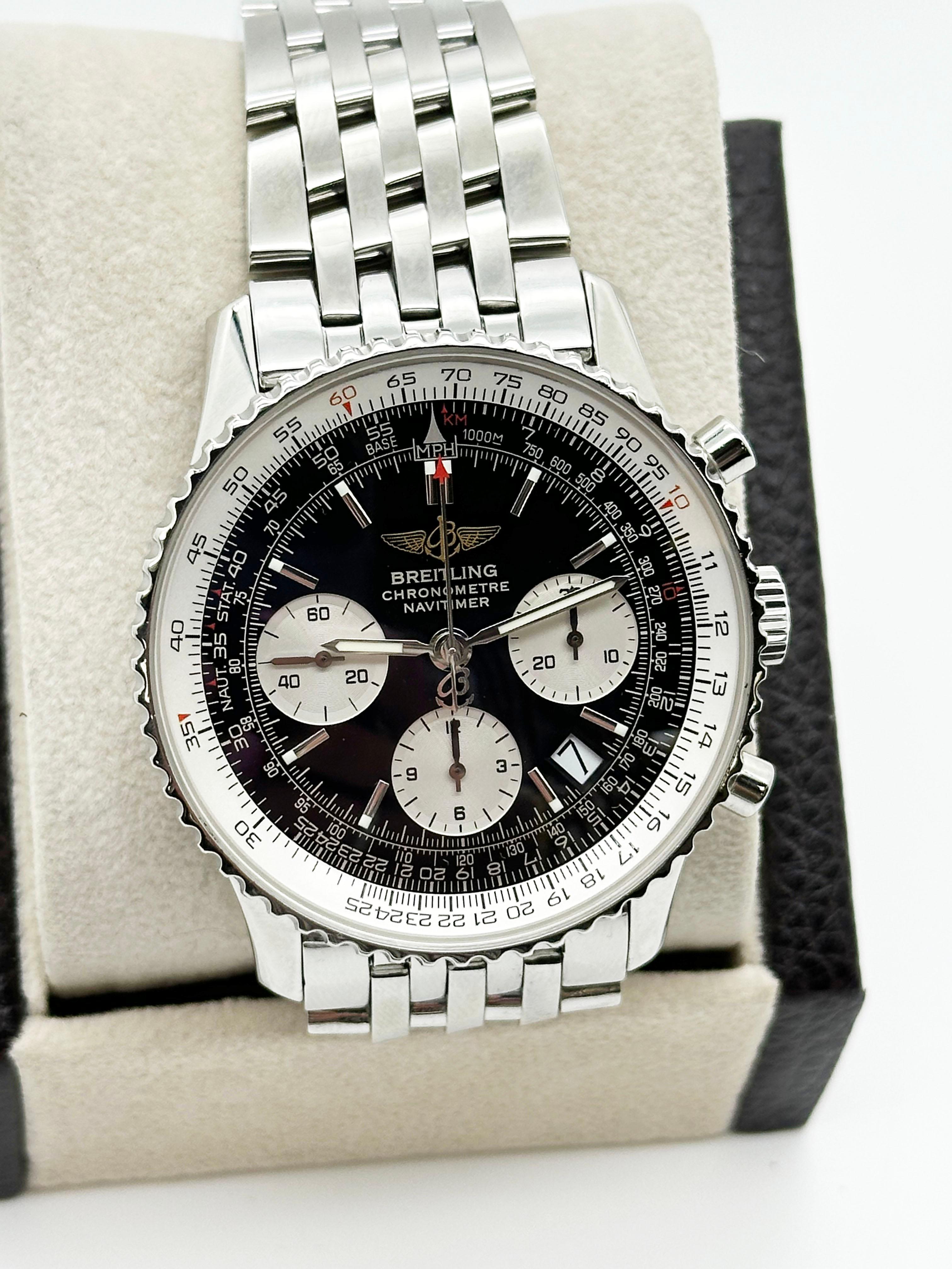  Breitling Navitimer A23322 42mm Cadran noir Acier inoxydable Pour hommes 