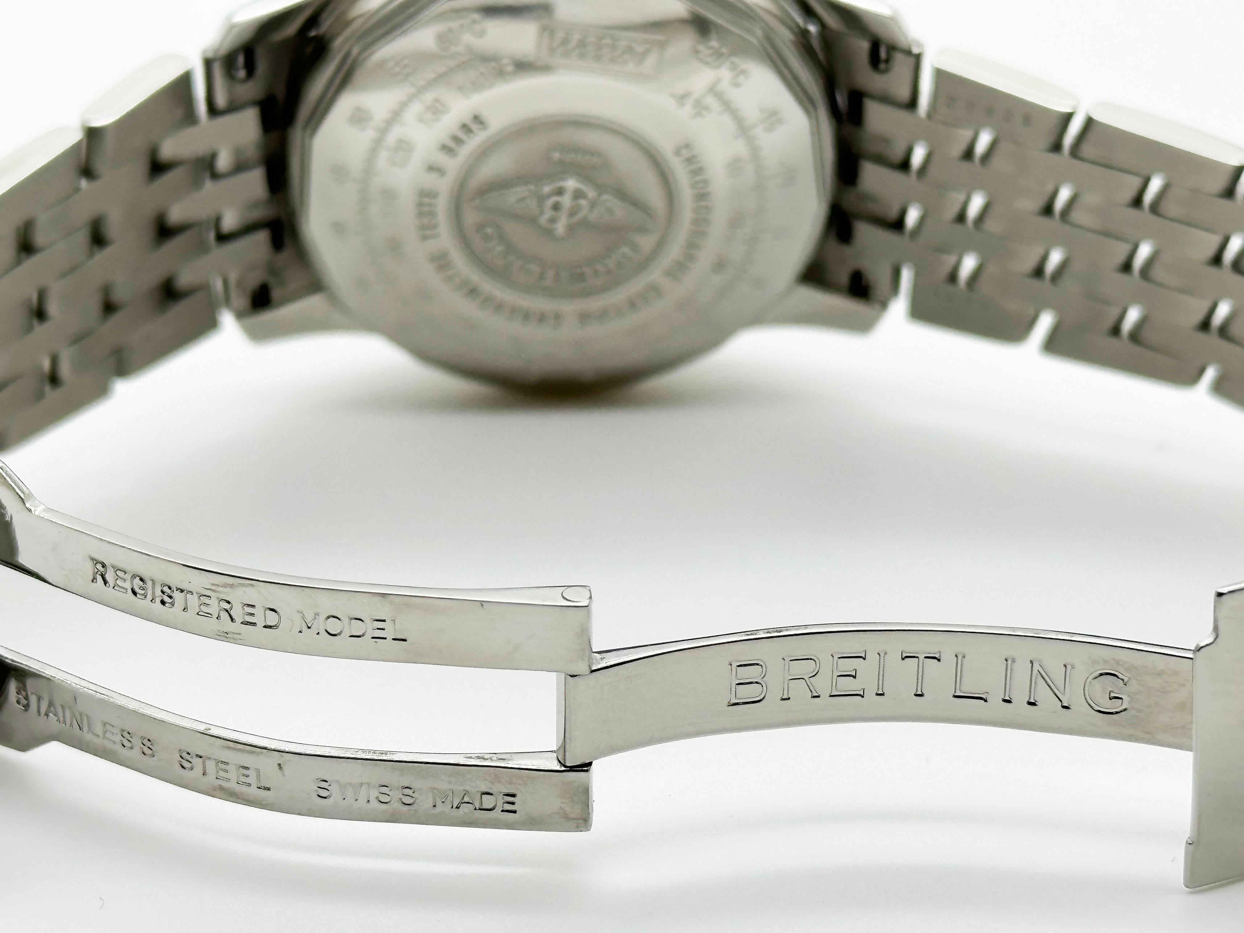 Breitling Navitimer A23322 42mm Cadran noir Acier inoxydable 4