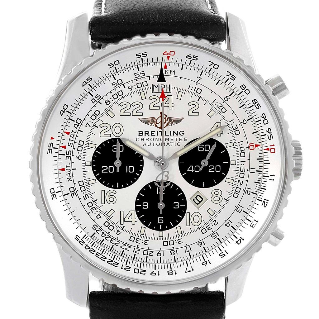 Herrenuhr A22322 von Navitimer Cosmonaute Panda mit Panda-Zifferblatt