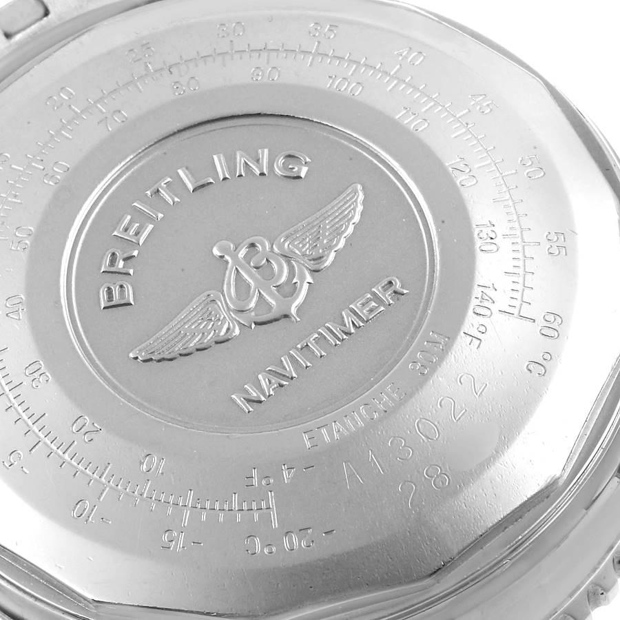 Stahl-Herrenuhr A13022 von Breitling Navitimer II mit blauem arabischem Zifferblatt im Angebot 3
