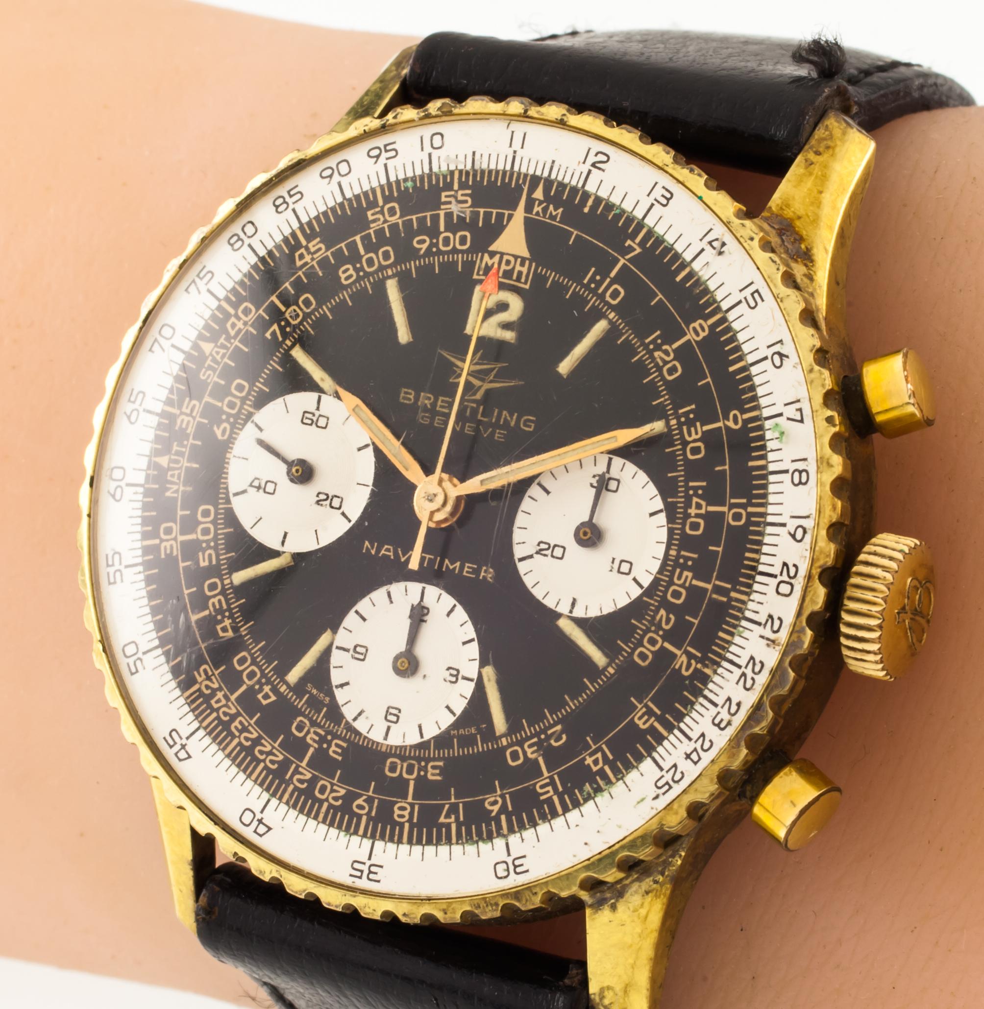 Moderne Breitling Navitimer Montre chronographe 806 avec boîte et papiers en vente