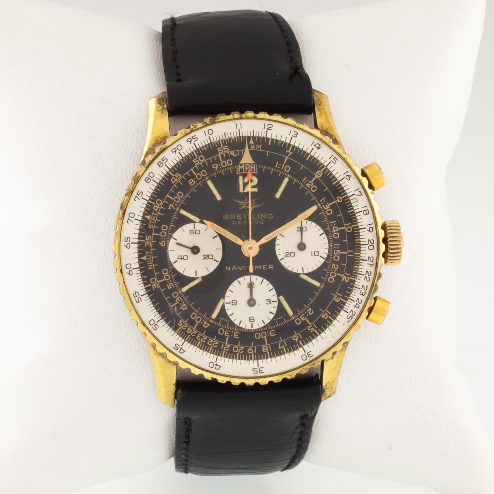 Breitling Navitimer Montre chronographe 806 avec boîte et papiers Bon état - En vente à Sherman Oaks, CA