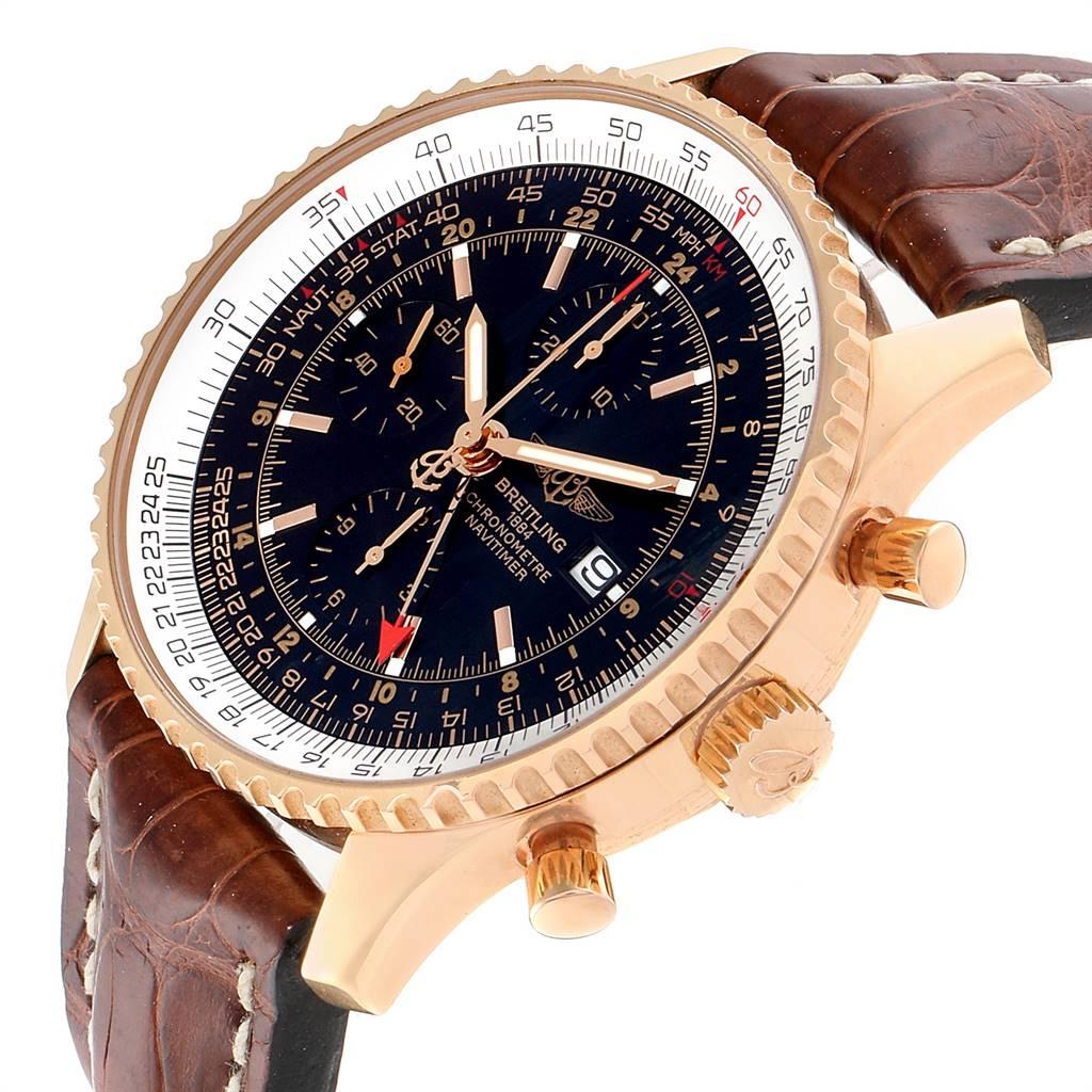 Breitling Navitimer World Rose Gold Limited Edition Herrenuhr R24322 im Angebot 1