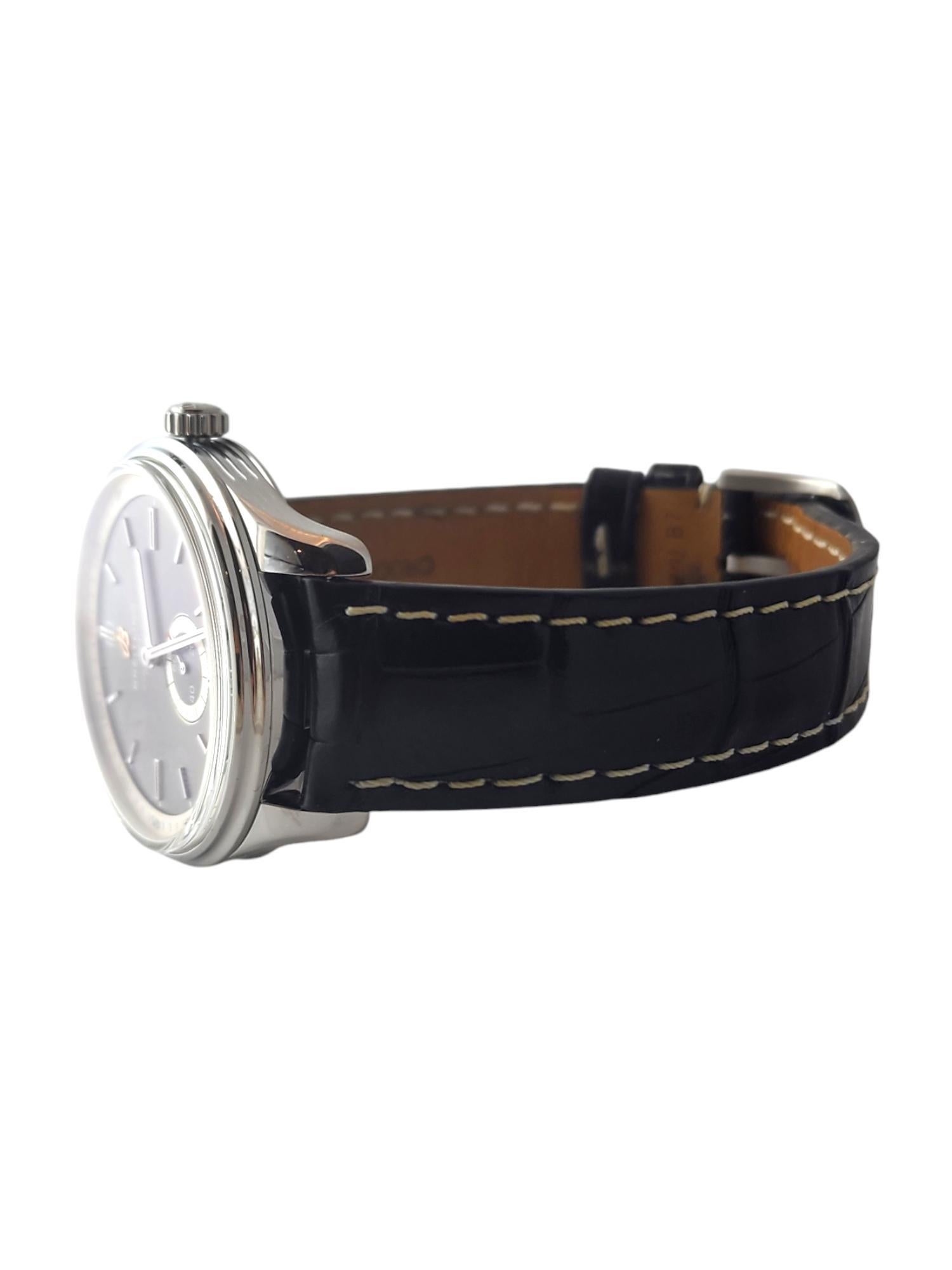 Montre pour homme Breitling Premier

Modèle : A37340
Série : 6210172

Cette montre pour homme Breitling Premier est dotée d'un boîtier en acier inoxydable et d'un bracelet en cuir noir.

Mouvement automatique

Boîtier de 40 mm

Bracelet en cuir de
