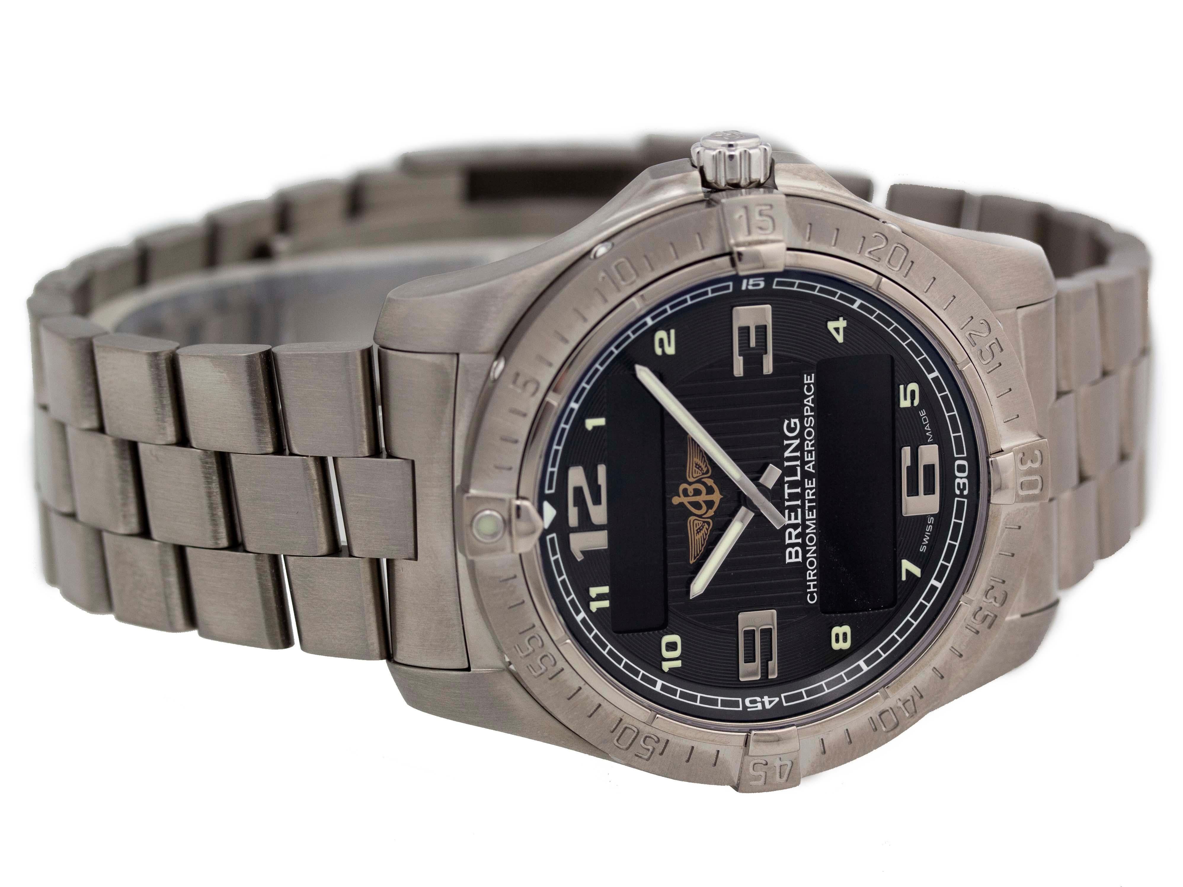 Breitling Professional Aerospace E7936210/B962 In Good Condition For Sale In Willow Grove, PA