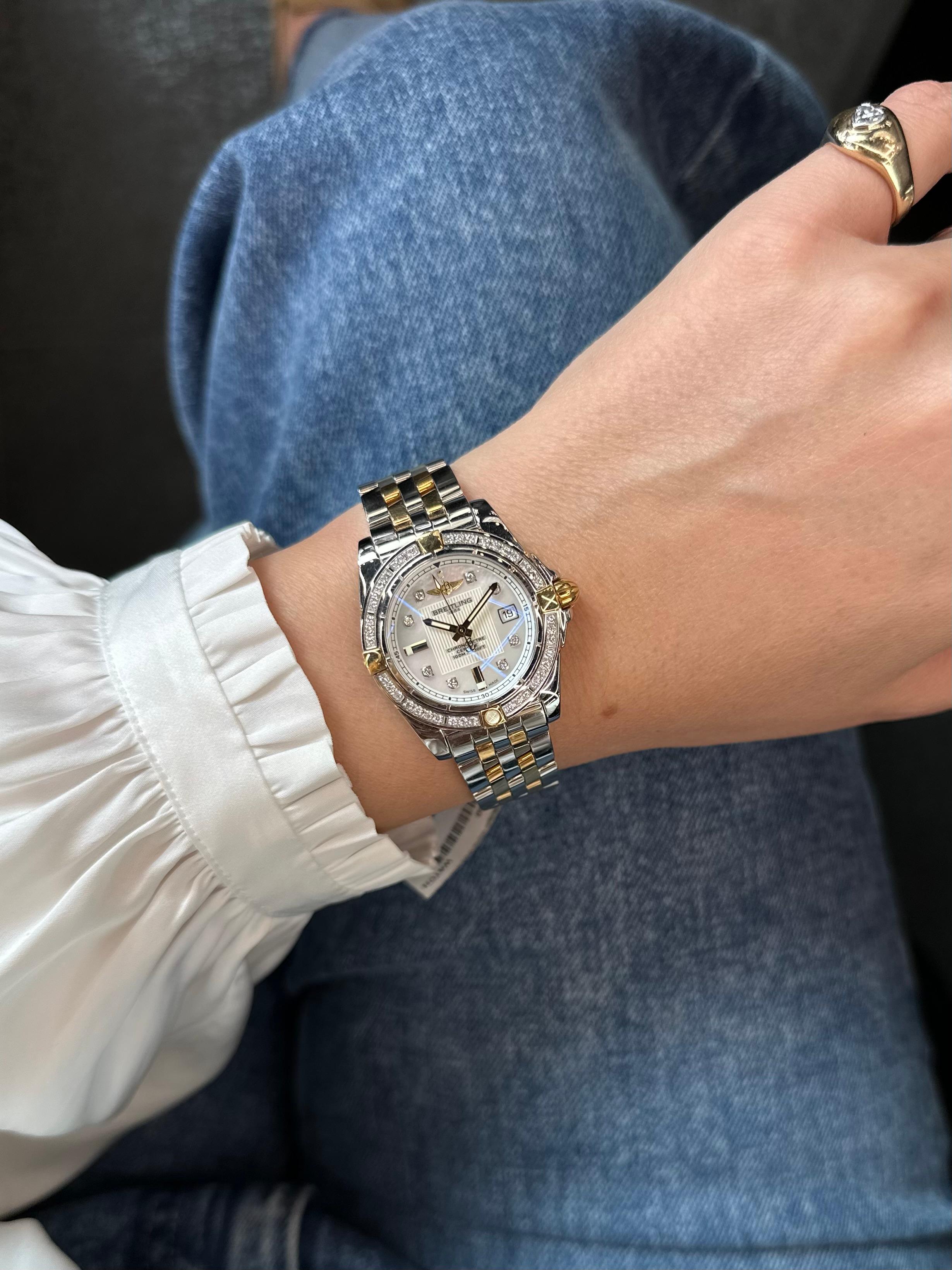 Breitling Starliner 32mm Mother Of Pearl Diamond Bezel Watch In Excellent Condition In New York, NY